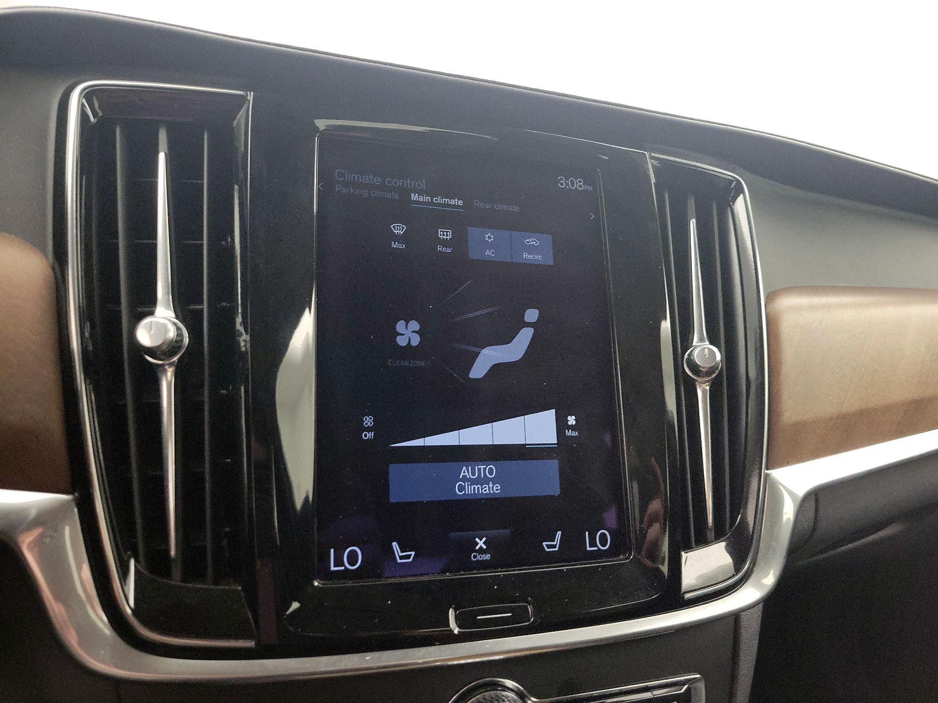 Thumbnail: 2017 Volvo S90 - 15
