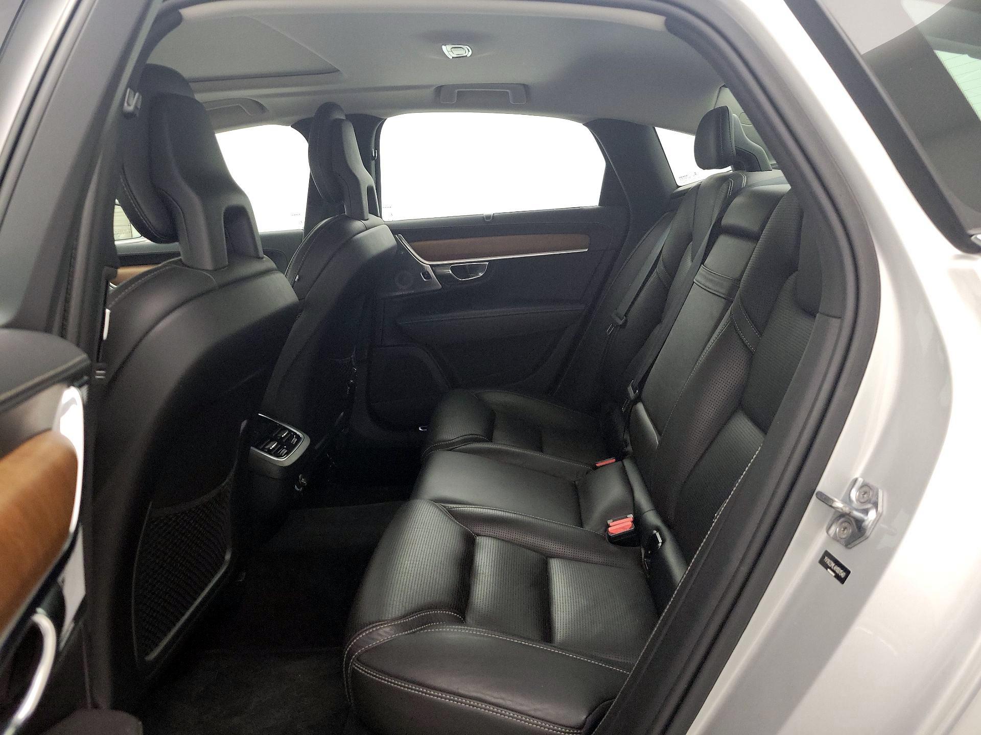 Thumbnail: 2017 Volvo S90 - 19