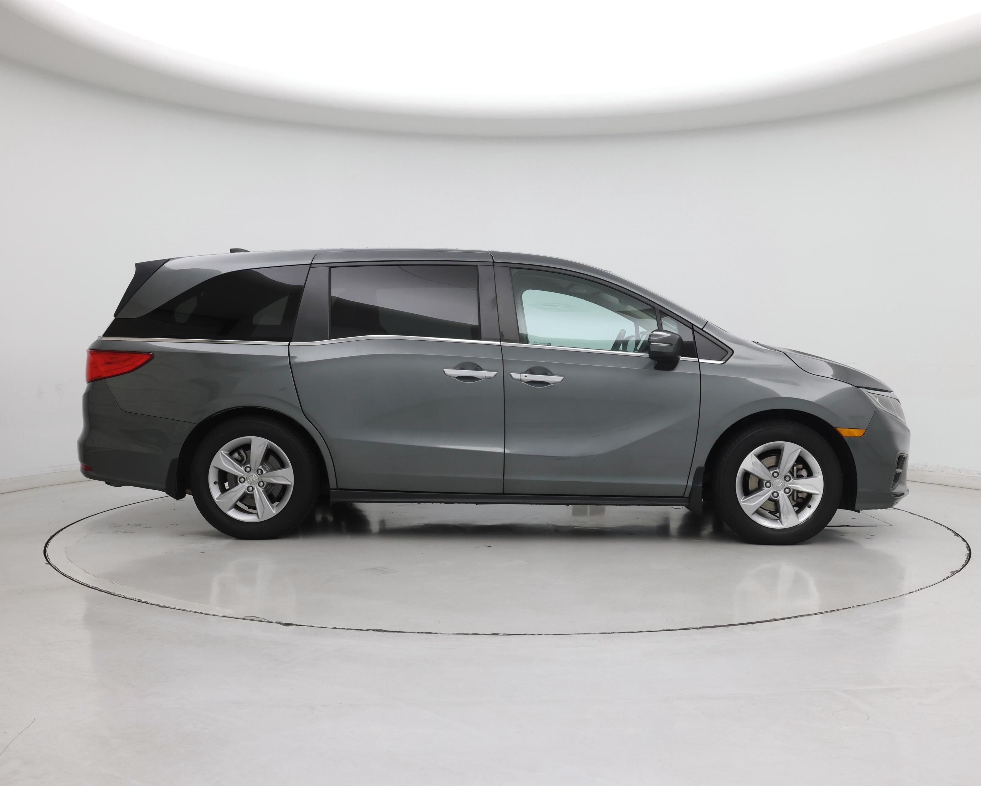 Thumbnail: 2018 Honda Odyssey - 7