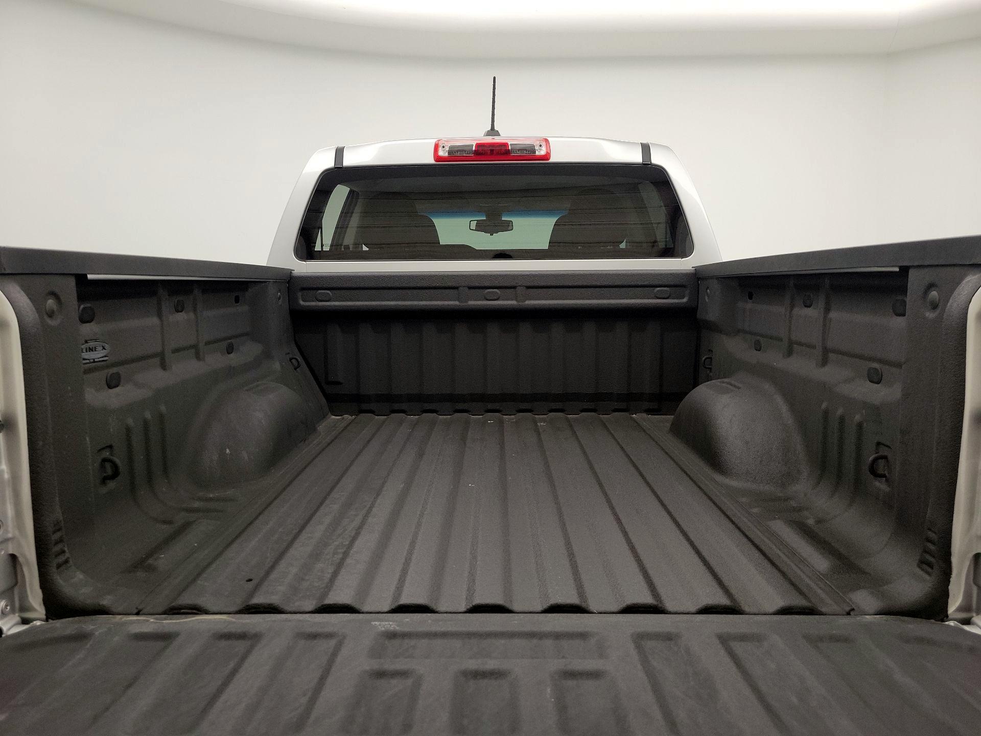Thumbnail: 2019 Chevrolet Colorado - 18