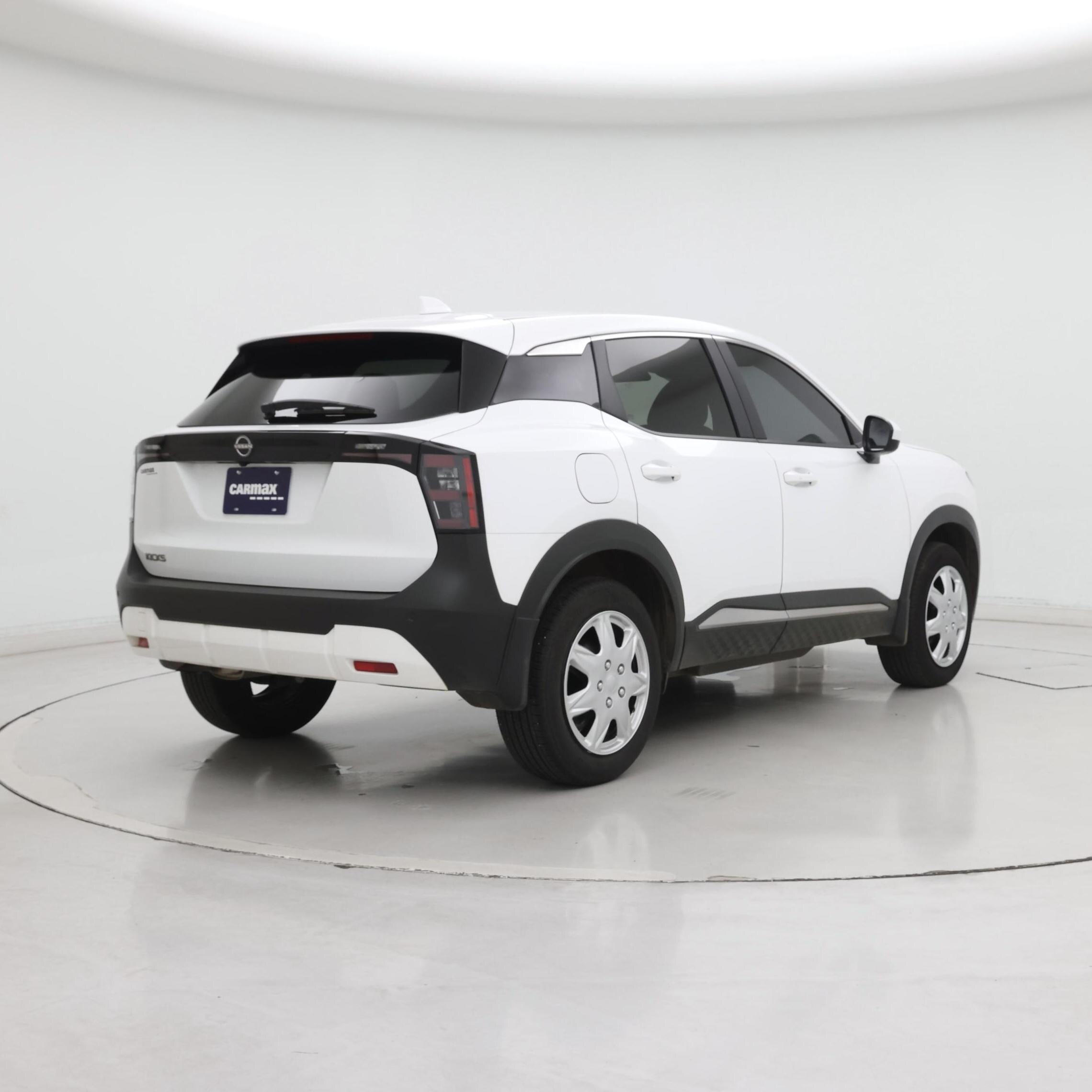 Thumbnail: 2025 Nissan Kicks - 8