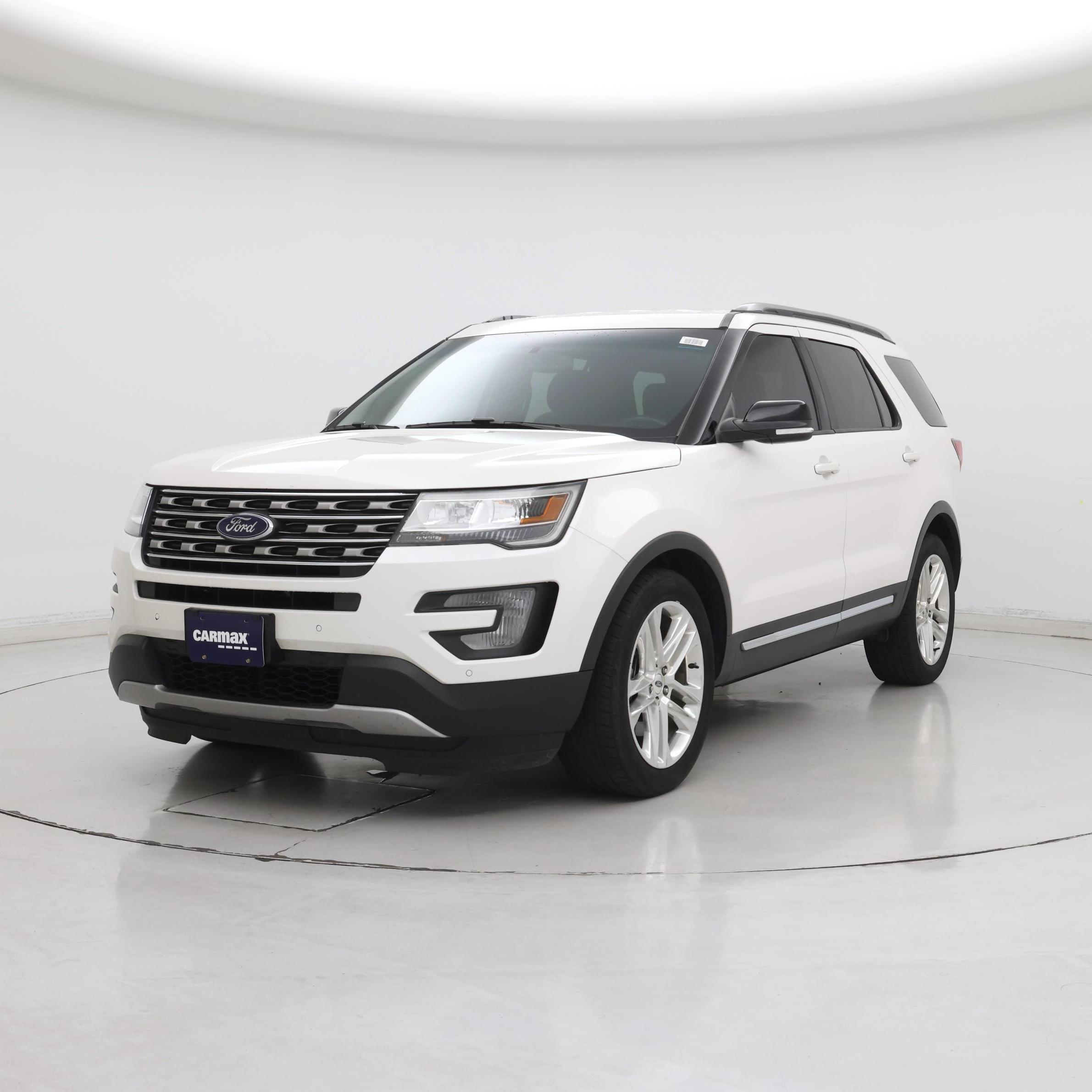 Thumbnail: 2016 Ford Explorer - 4