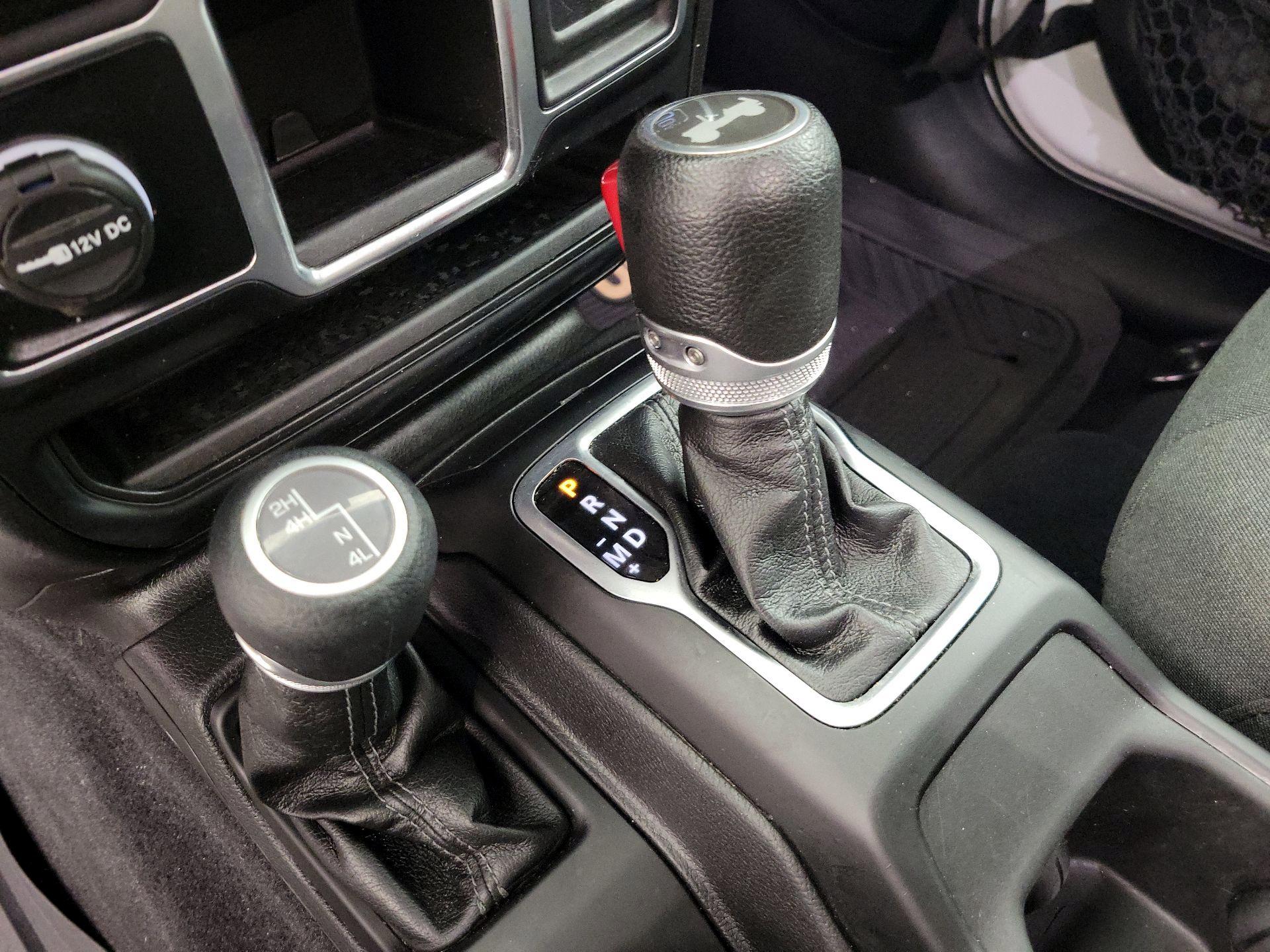 Thumbnail: 2024 Jeep Wrangler - 17