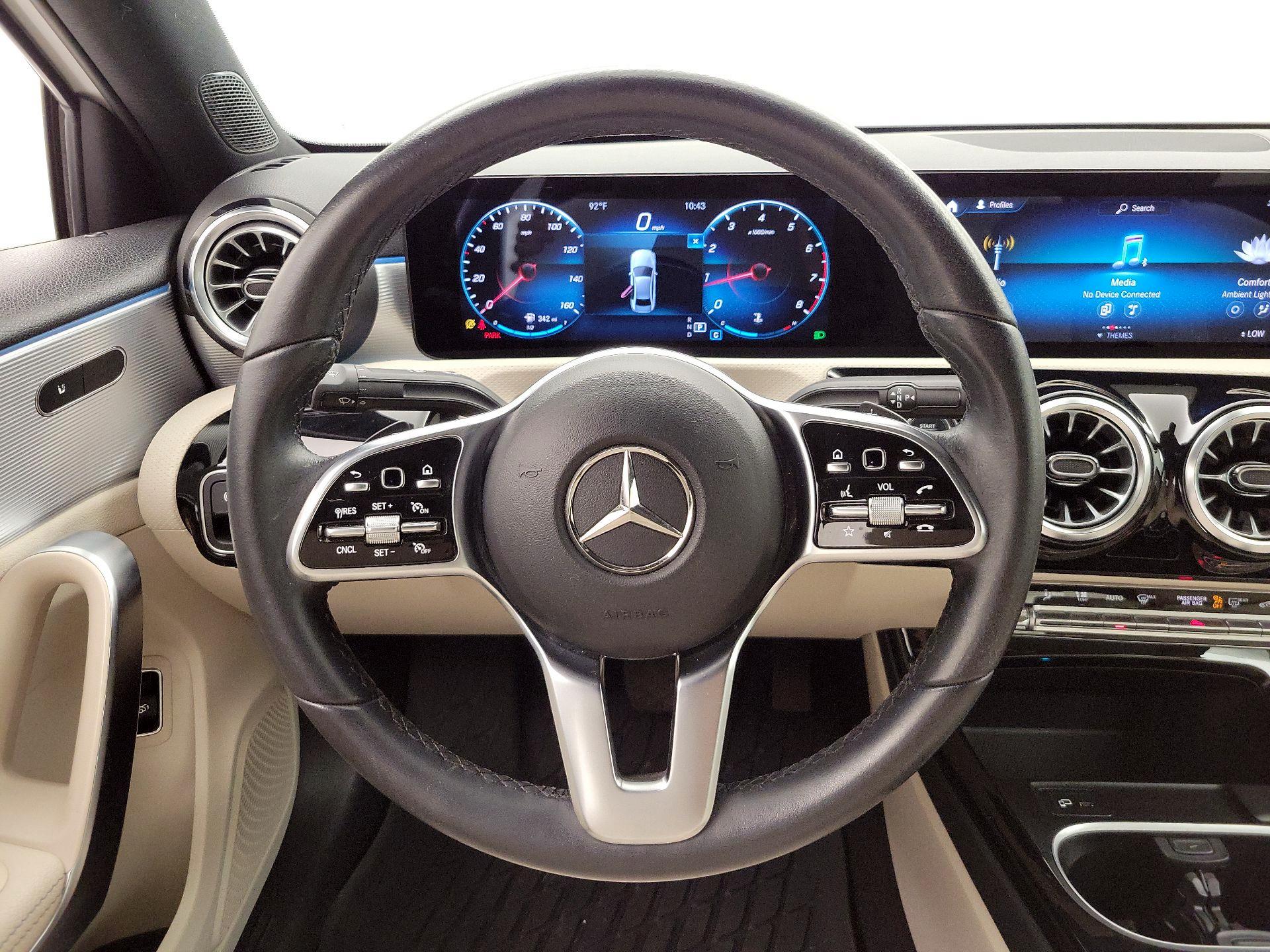 Thumbnail: 2022 Mercedes-Benz A-Class - 10