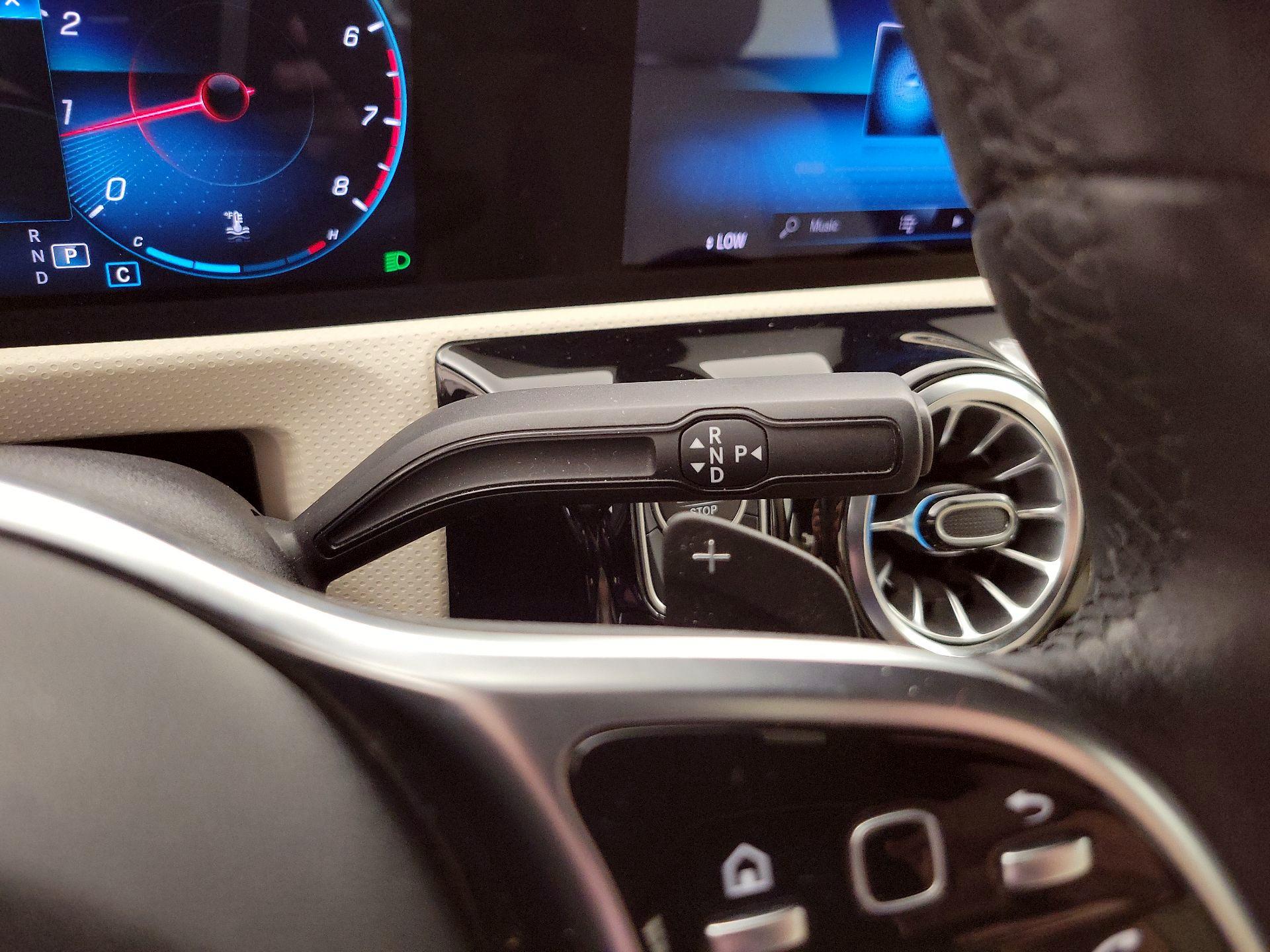 Thumbnail: 2022 Mercedes-Benz A-Class - 17