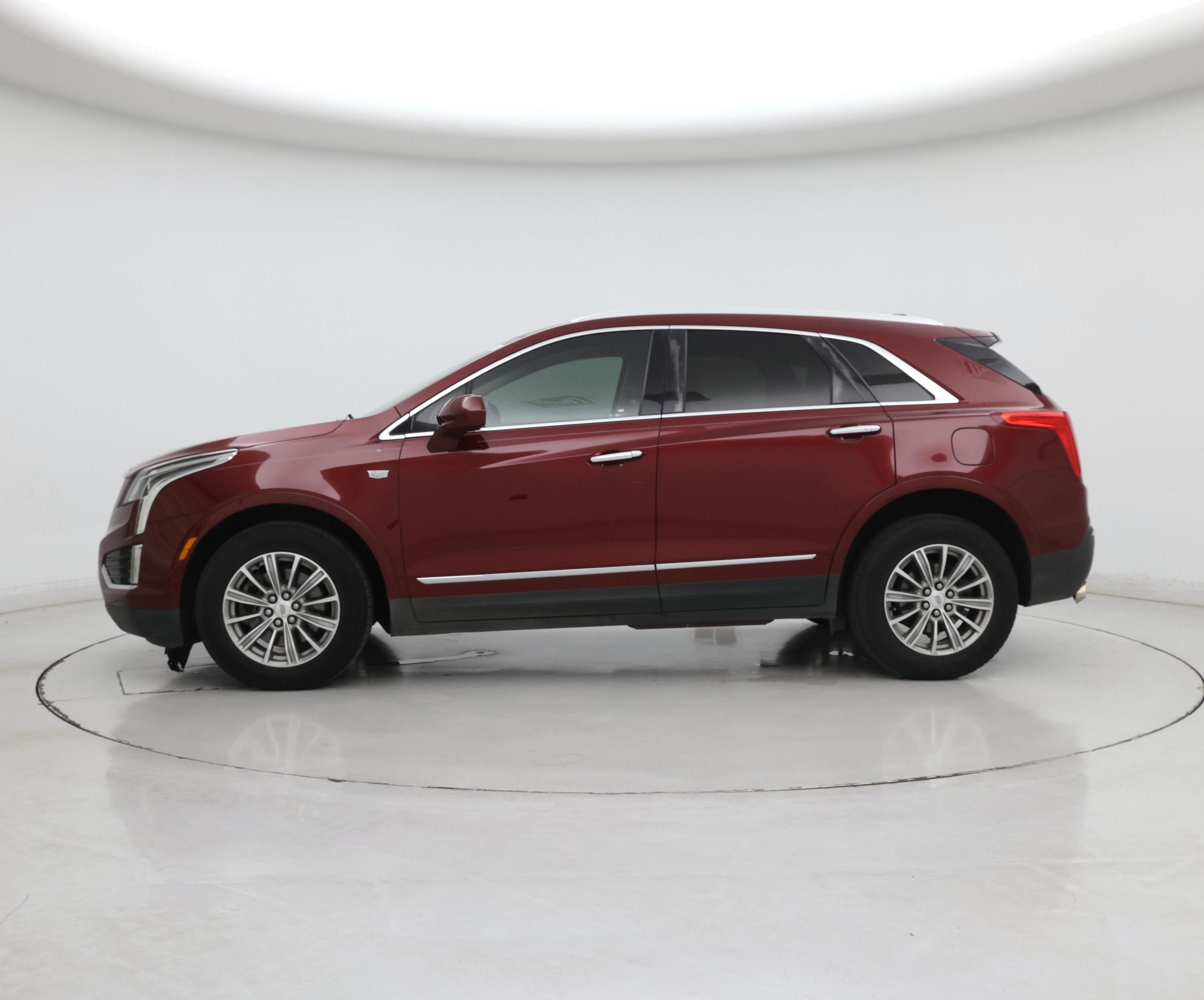 Thumbnail: 2017 Cadillac XT5 - 3