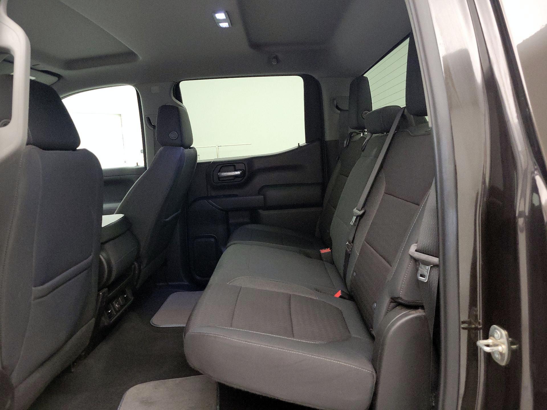 Thumbnail: 2019 Chevrolet Silverado 1500 - 19