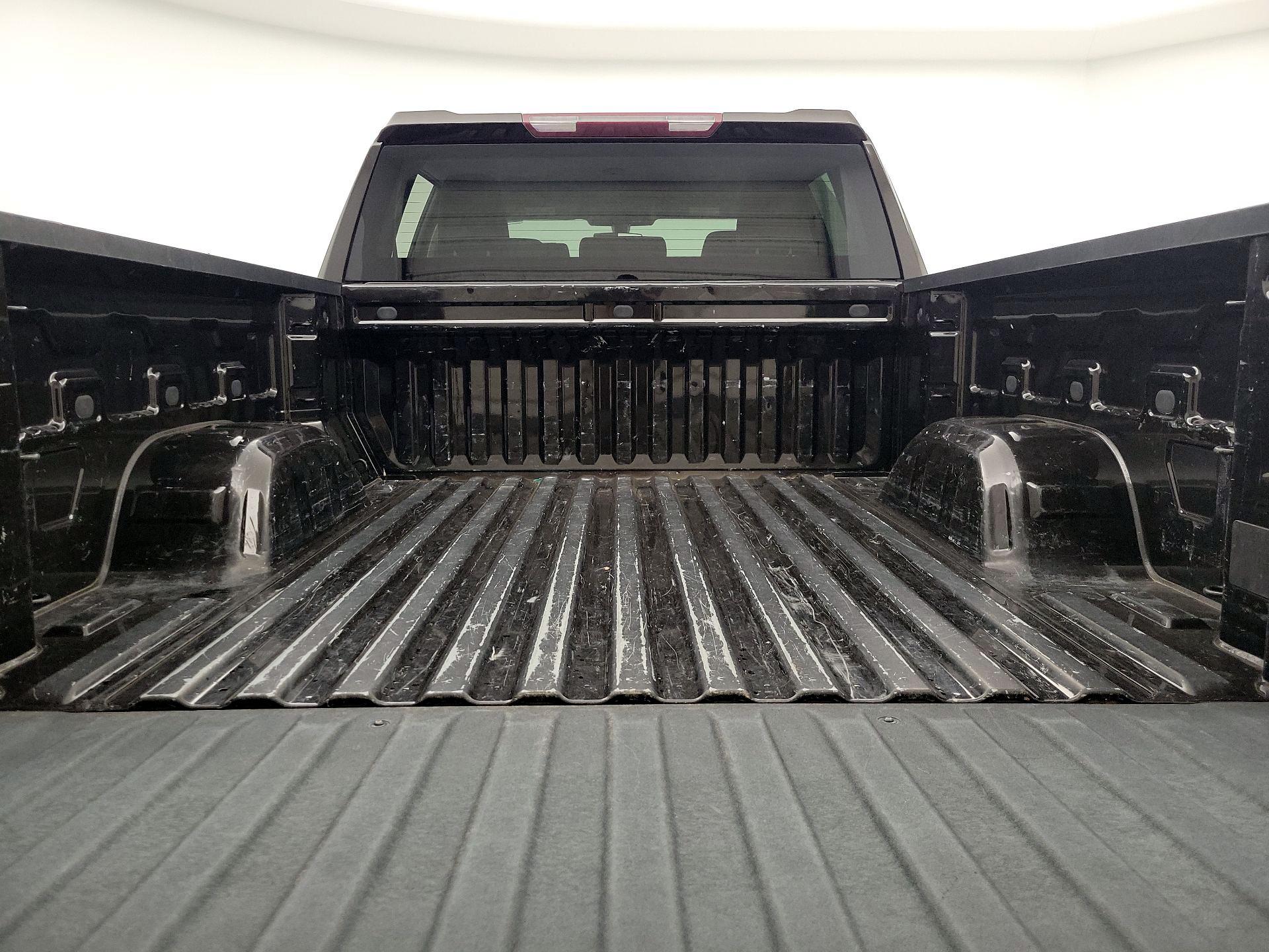 Thumbnail: 2019 Chevrolet Silverado 1500 - 20