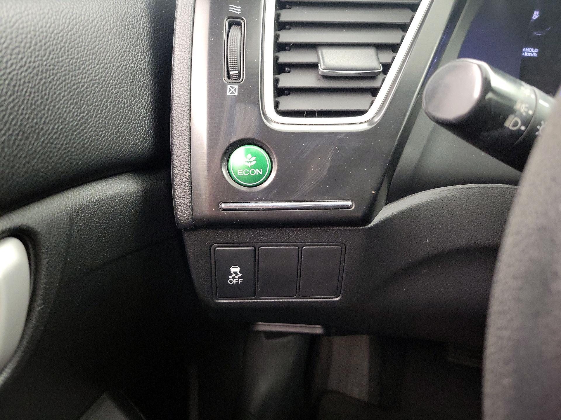 Thumbnail: 2013 Honda Civic - 13