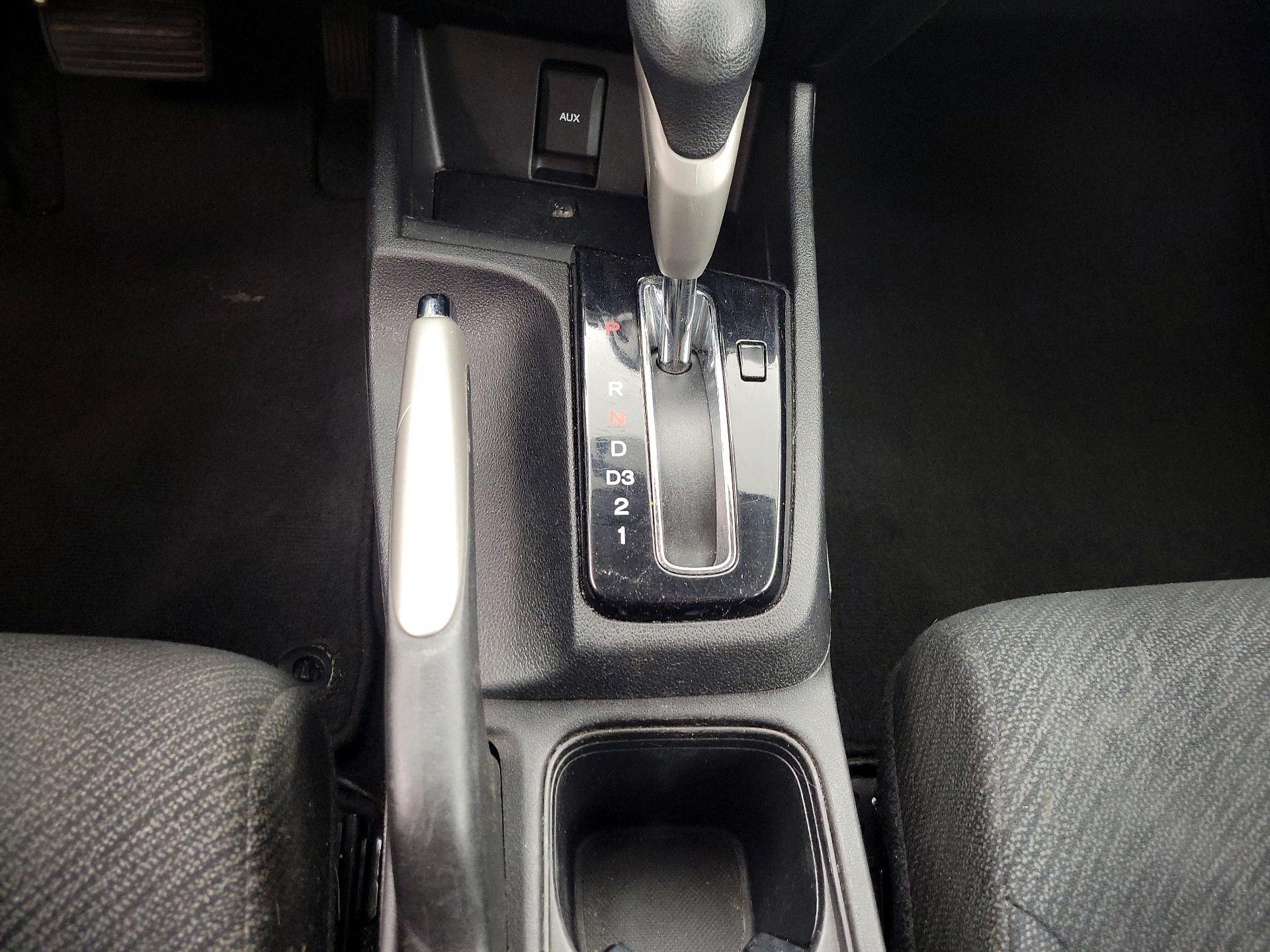 Thumbnail: 2013 Honda Civic - 17