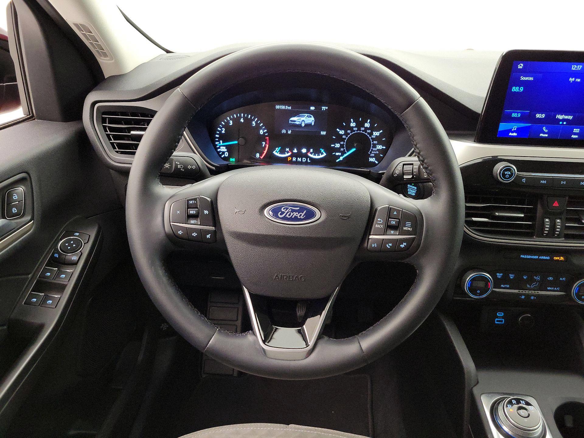 Thumbnail: 2021 Ford Escape - 10