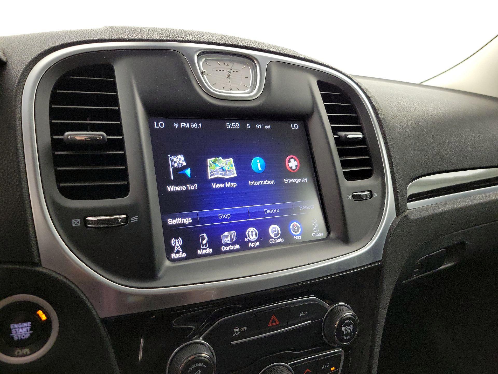 Thumbnail: 2016 Chrysler 300 - 14