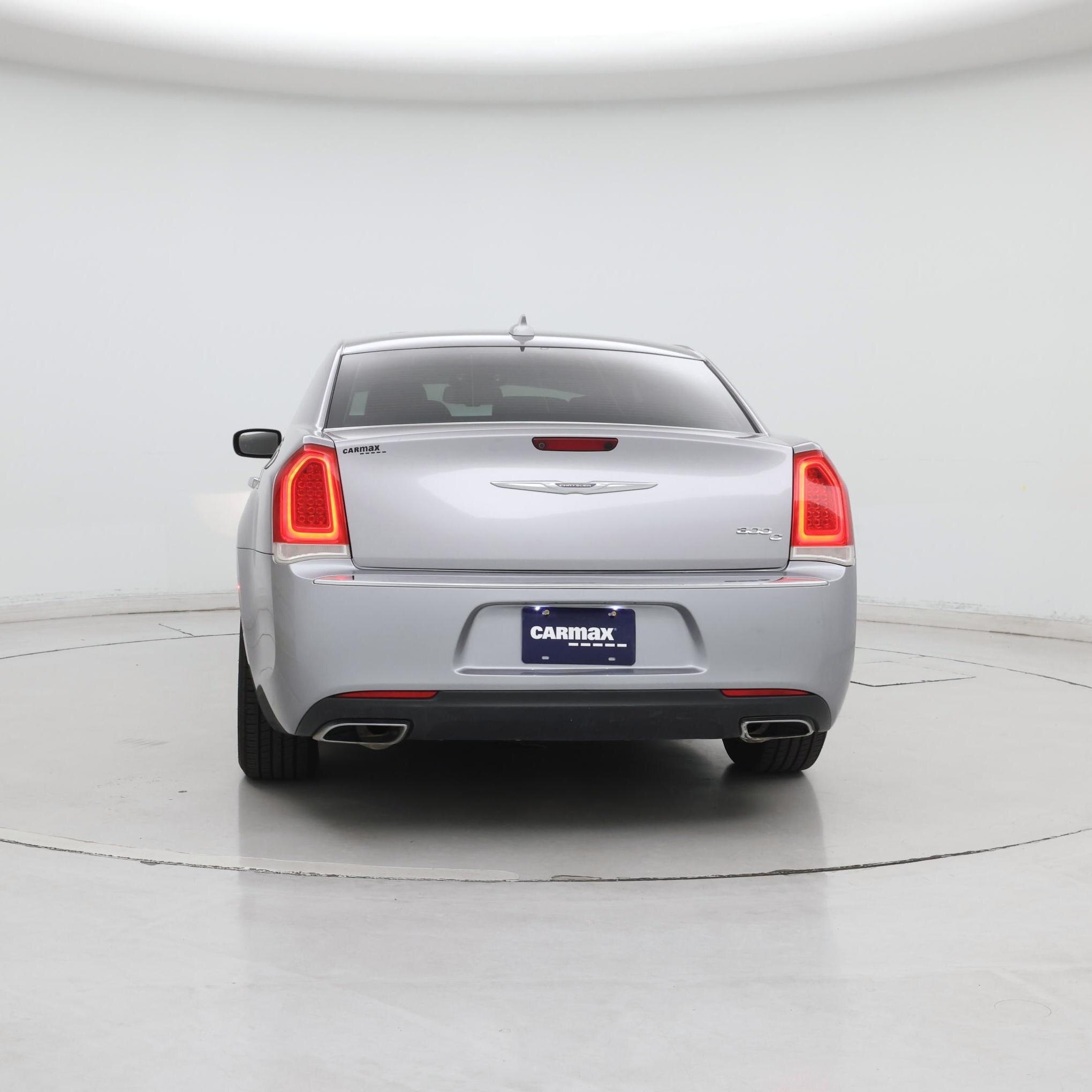 Thumbnail: 2016 Chrysler 300 - 6