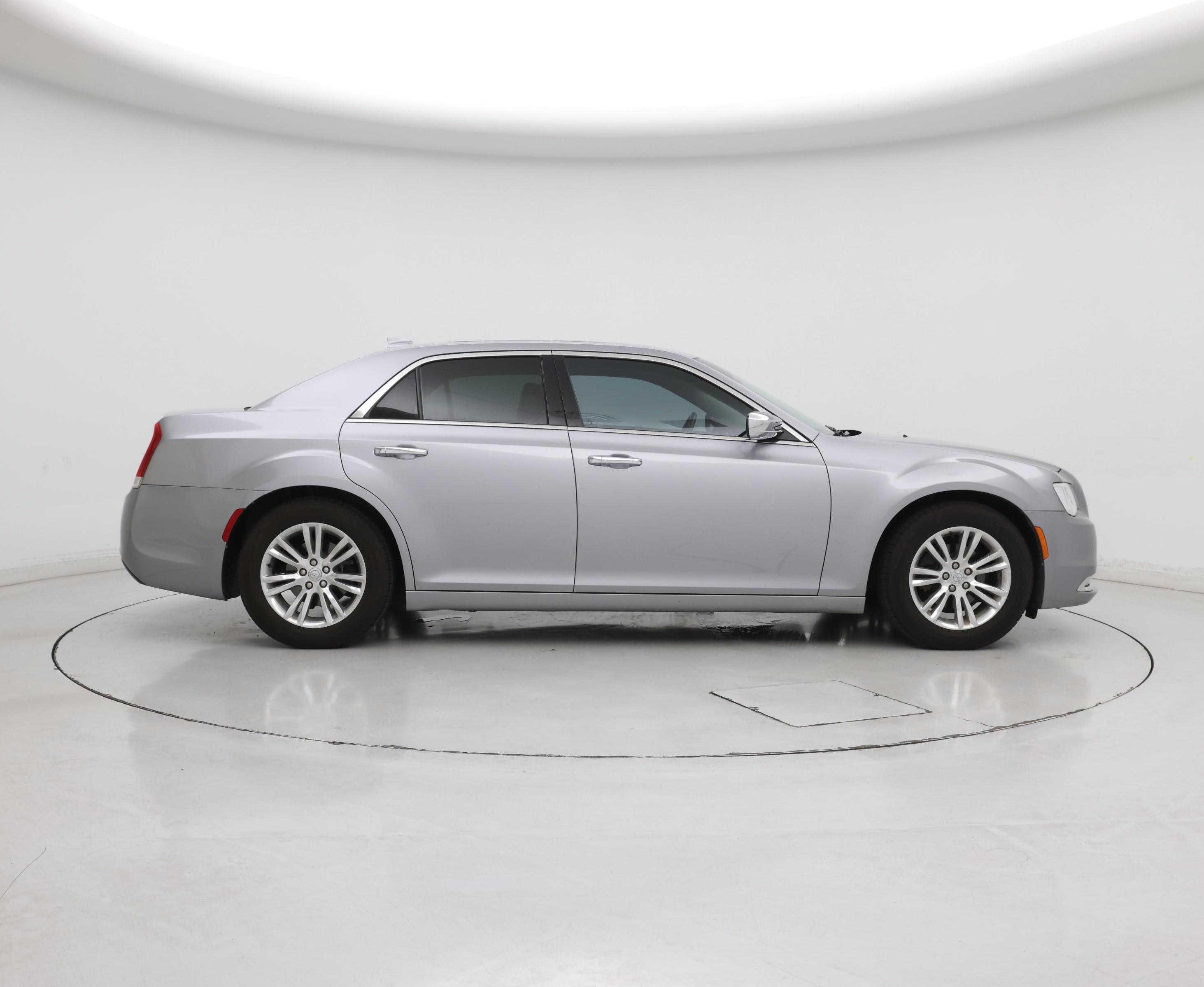 Thumbnail: 2016 Chrysler 300 - 7
