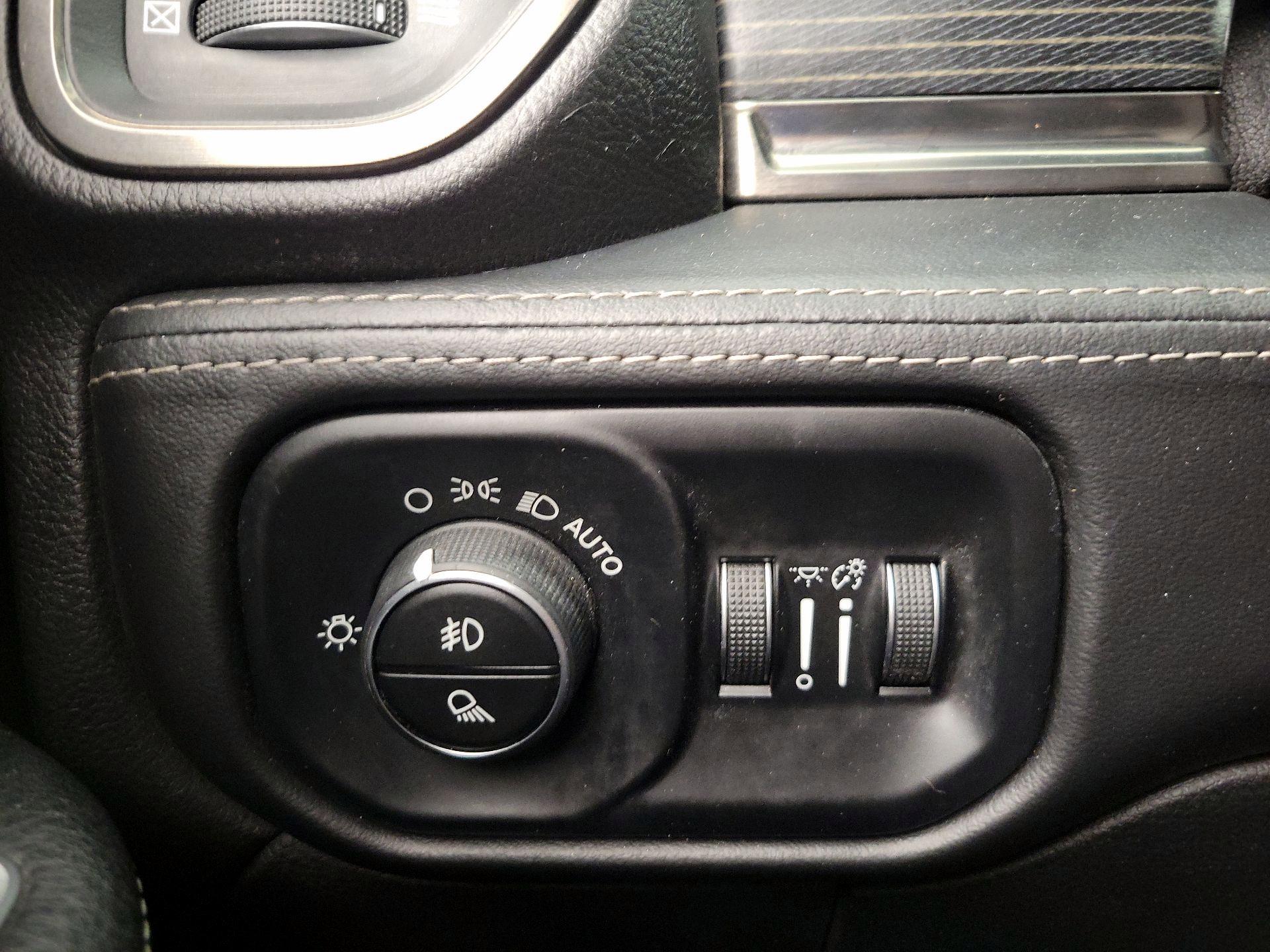 Thumbnail: 2019 RAM 3500 - 13