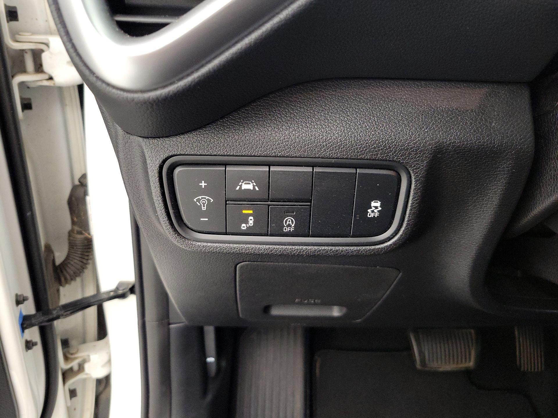 Thumbnail: 2020 Kia Soul - 13