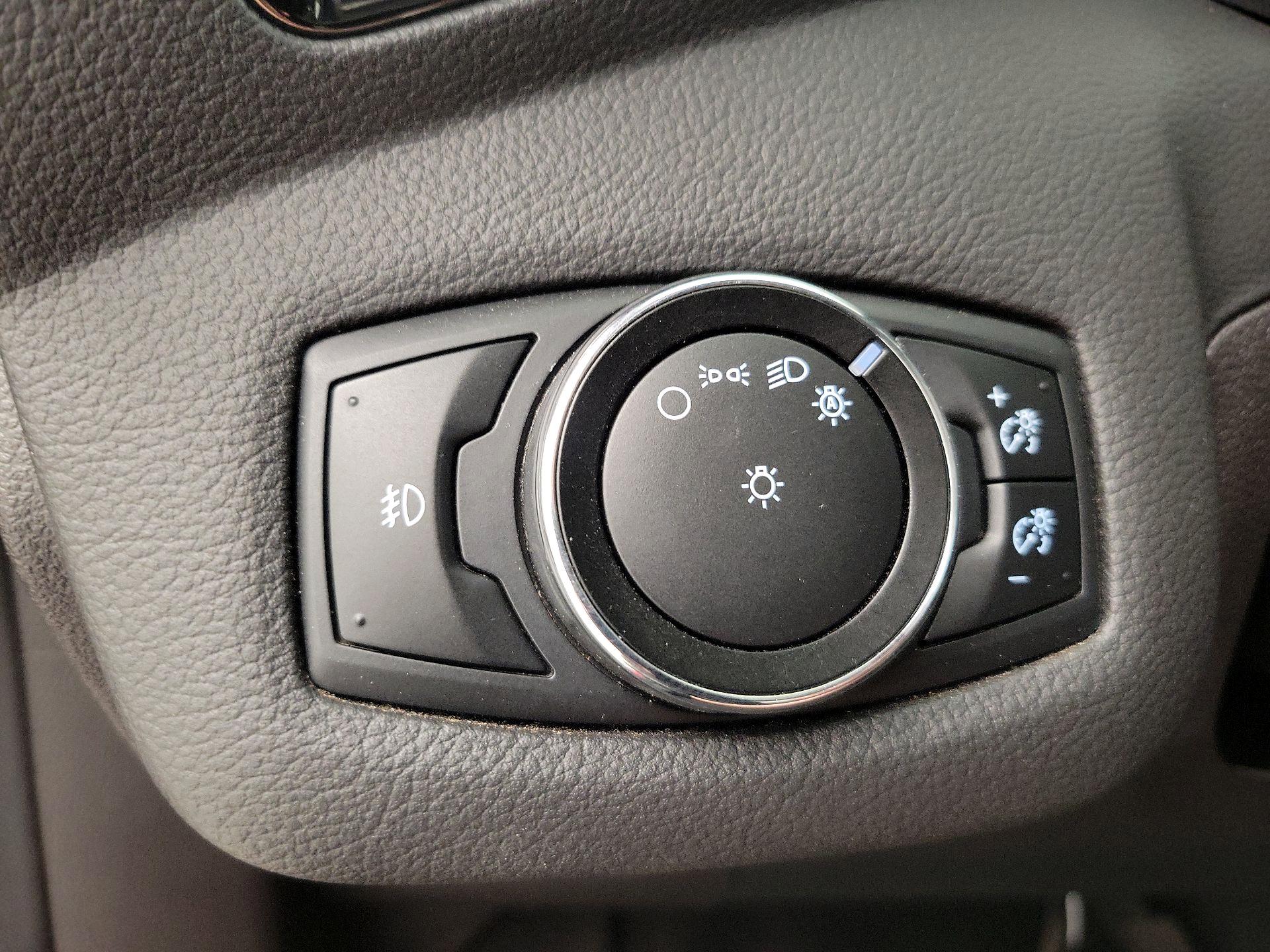 Thumbnail: 2014 Ford Escape - 13