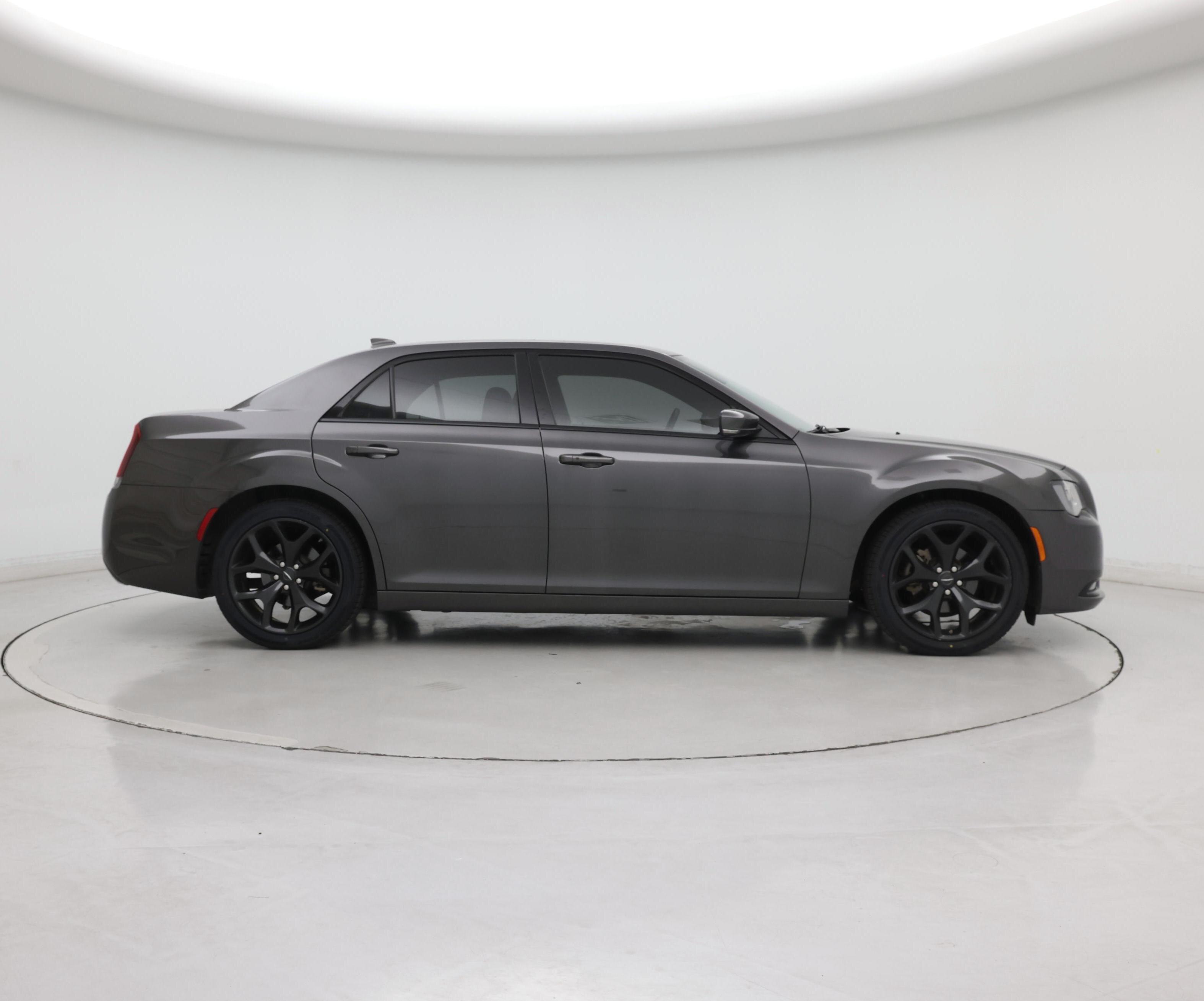 Thumbnail: 2022 Chrysler 300 - 7