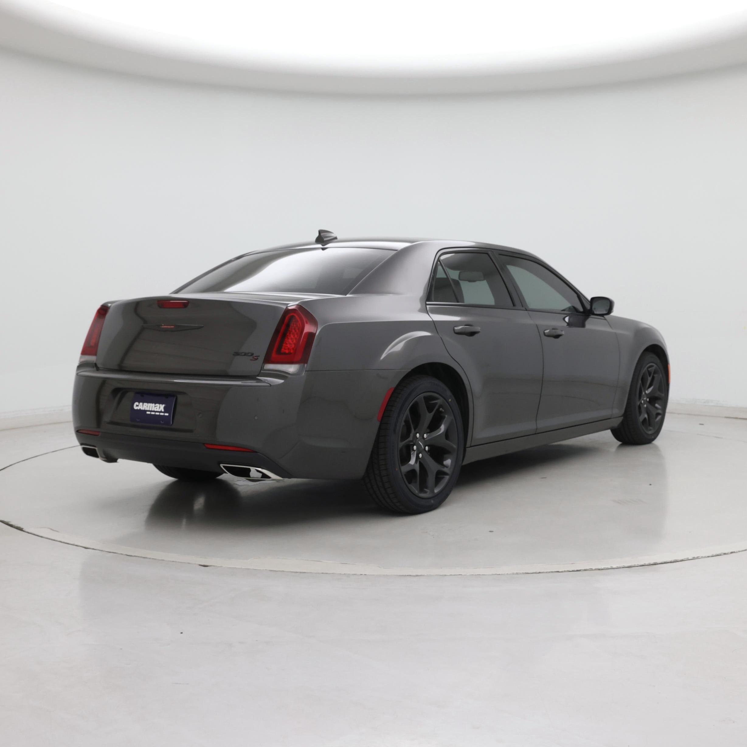 Thumbnail: 2022 Chrysler 300 - 8