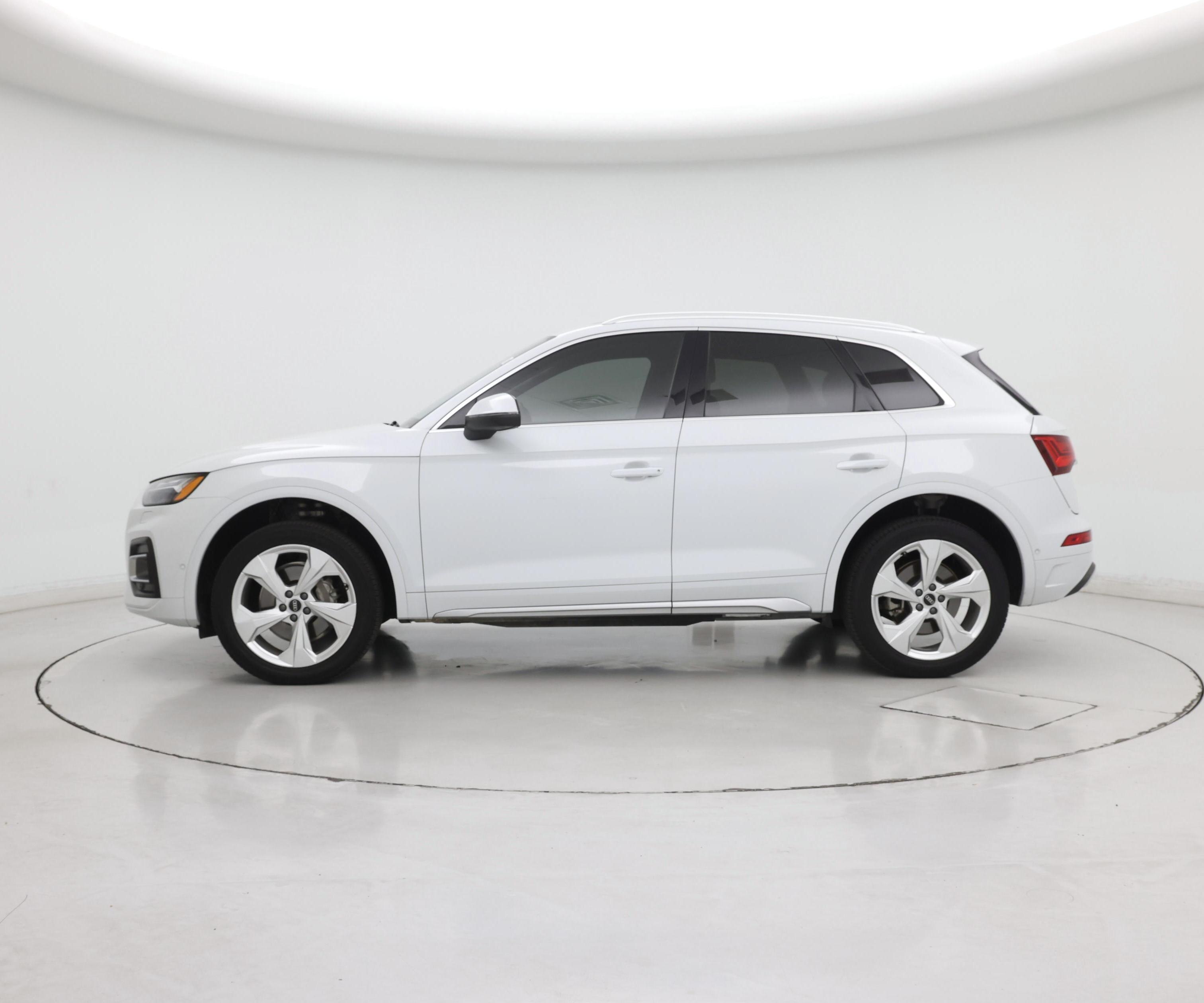 Thumbnail: 2021 Audi Q5 - 3