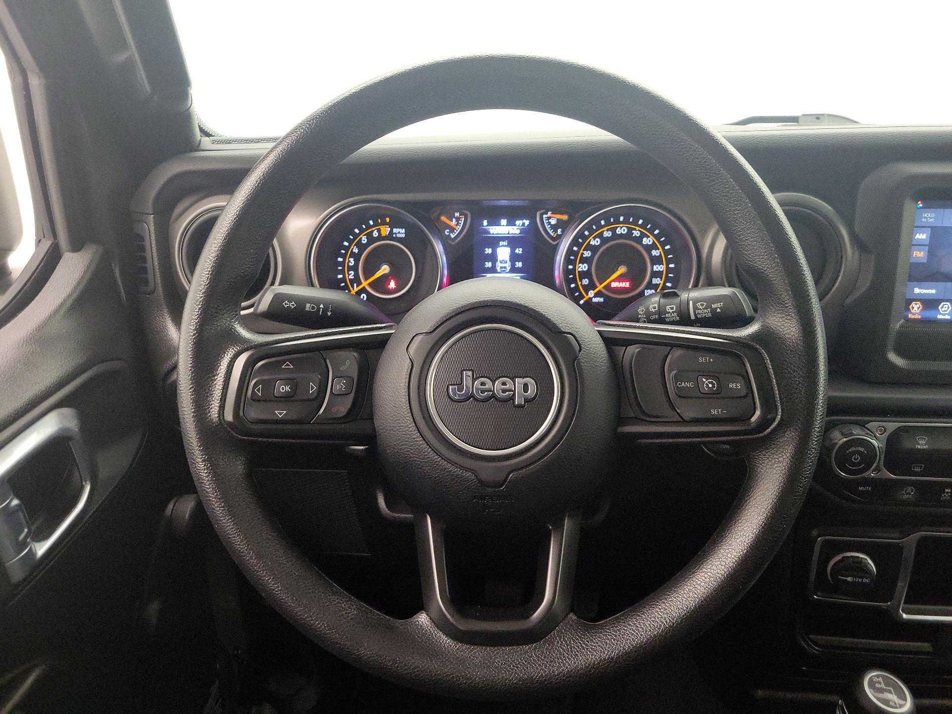 Thumbnail: 2022 Jeep Wrangler - 10