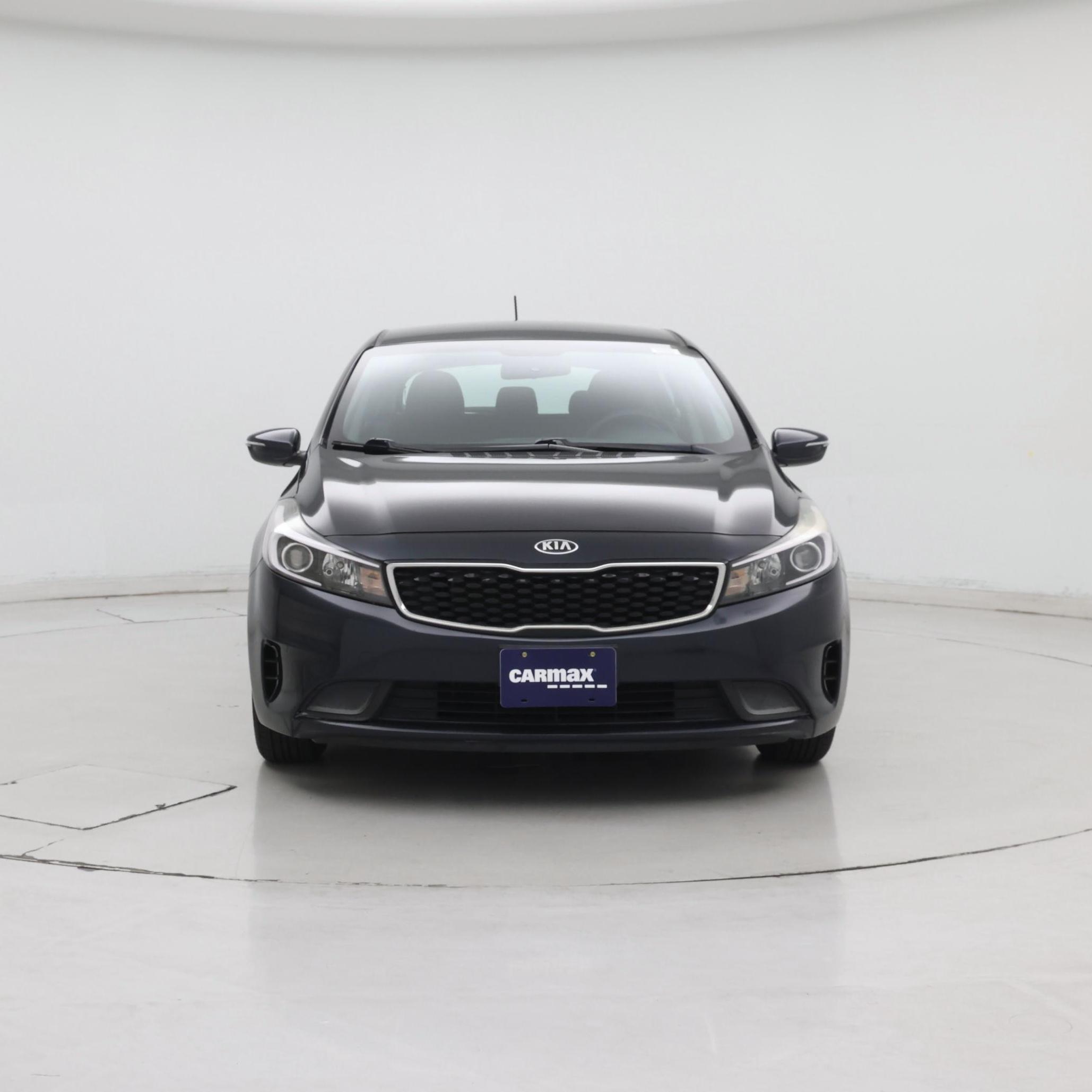 Thumbnail: 2017 Kia Forte - 5