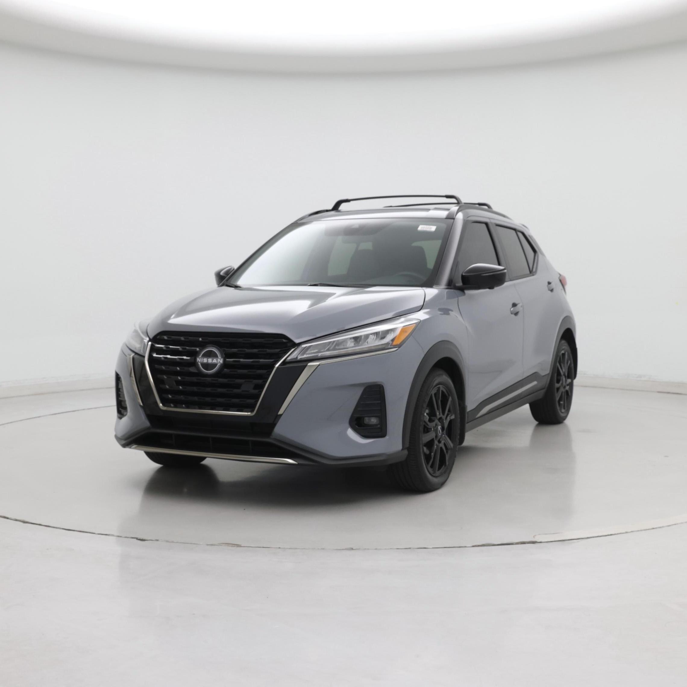 Thumbnail: 2023 Nissan Kicks - 4