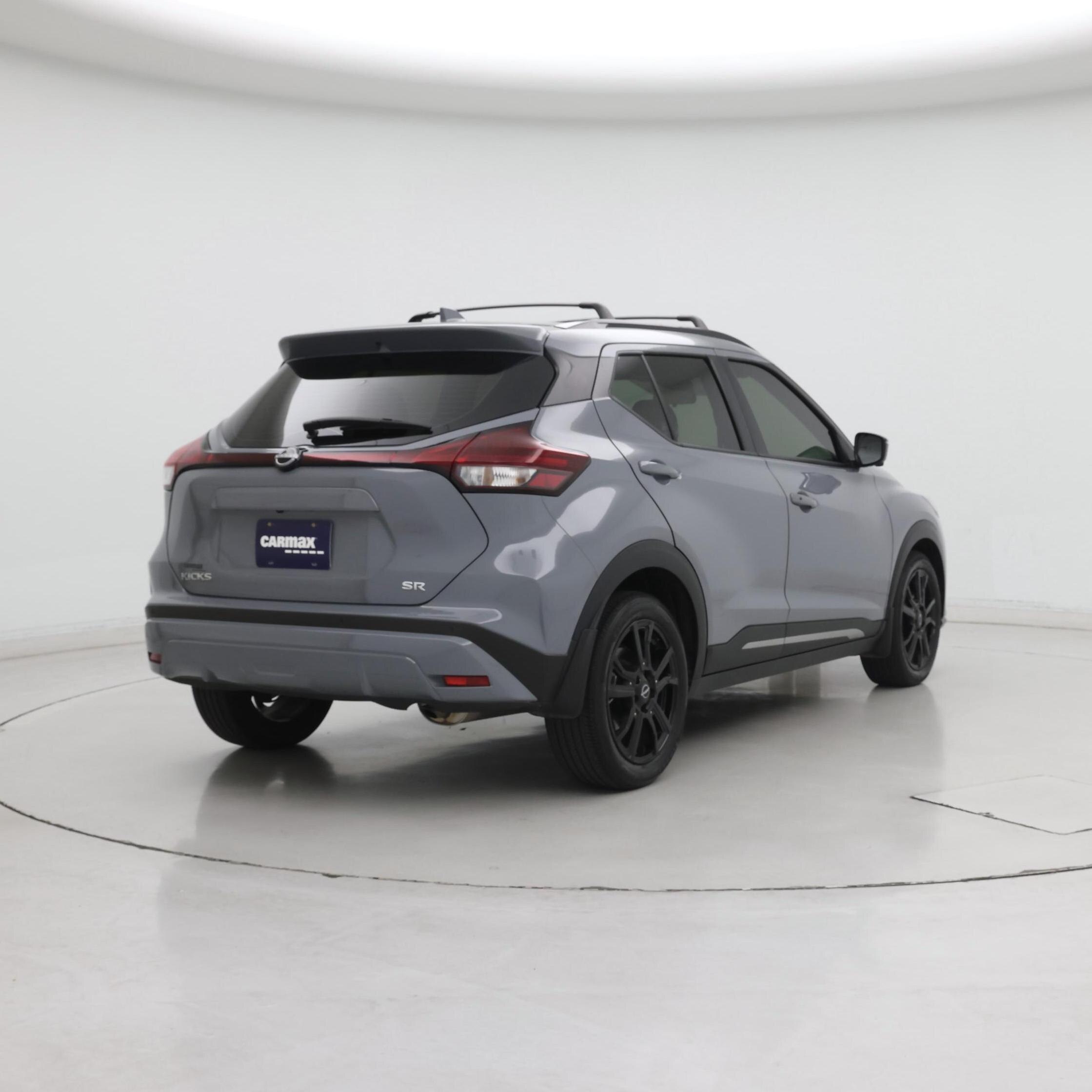 Thumbnail: 2023 Nissan Kicks - 8