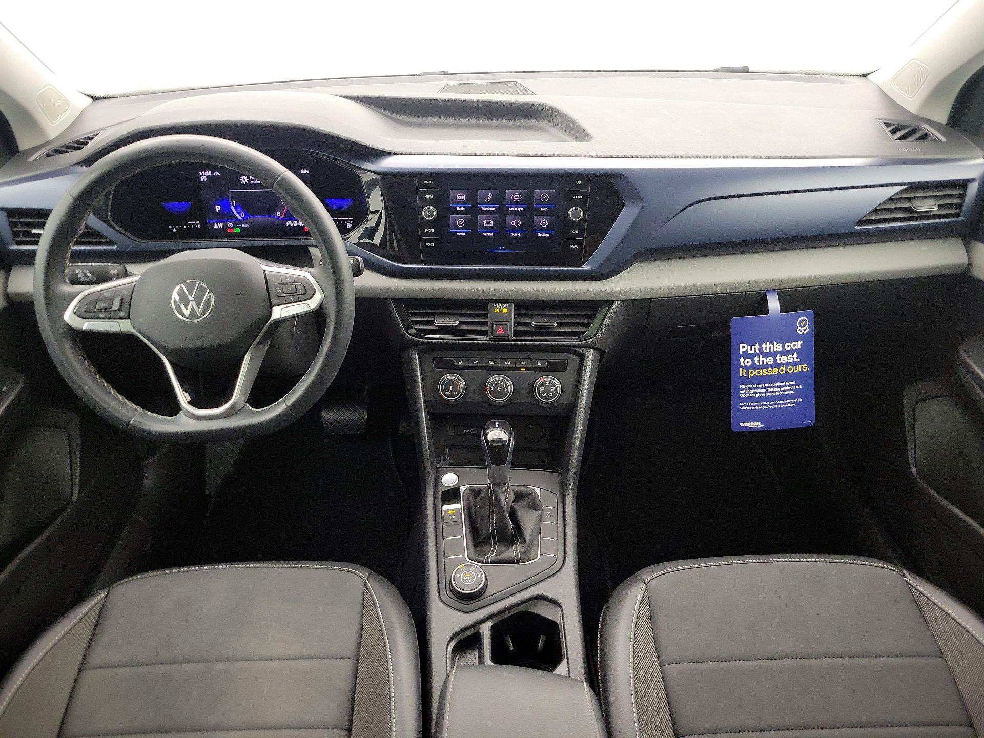 Thumbnail: 2022 Volkswagen Taos - 9