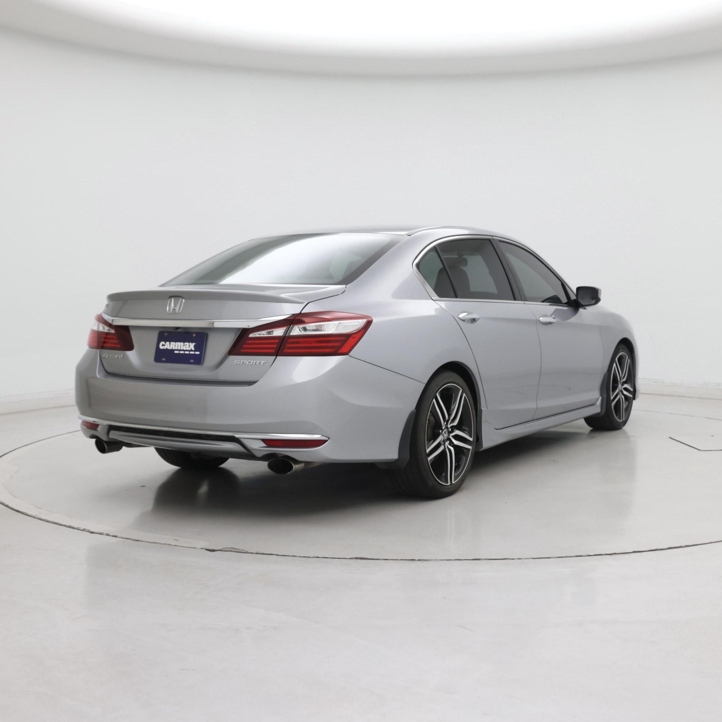 Thumbnail: 2017 Honda Accord - 8
