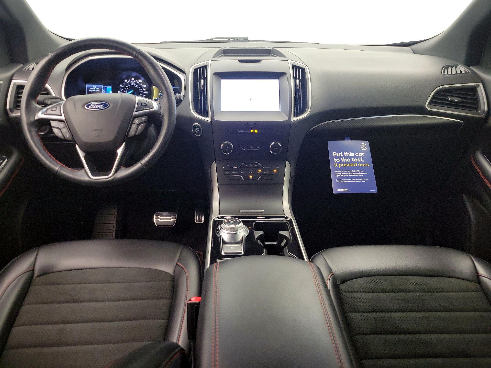 Thumbnail: 2020 Ford Edge - 9