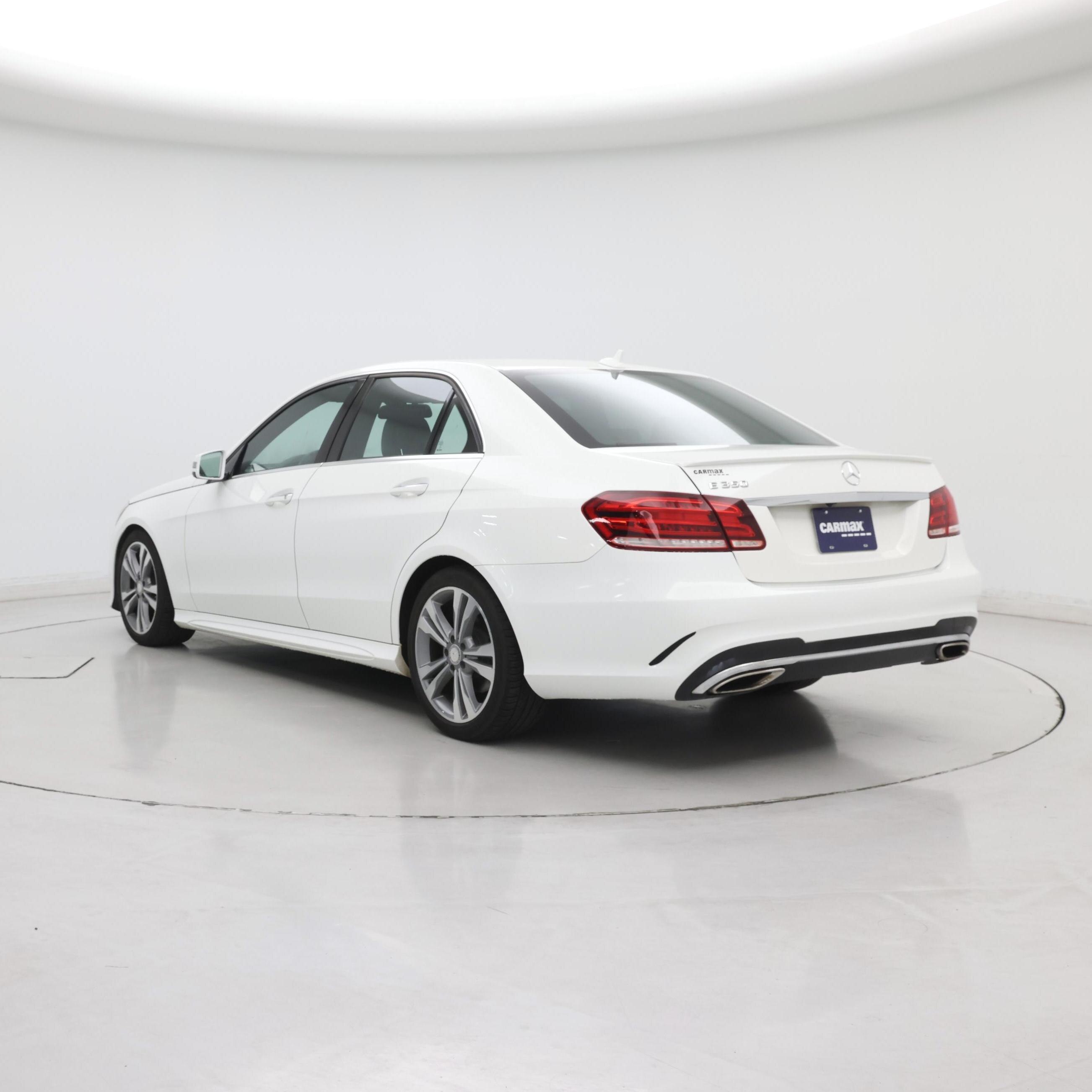 Thumbnail: 2016 Mercedes-Benz E-Class - 2