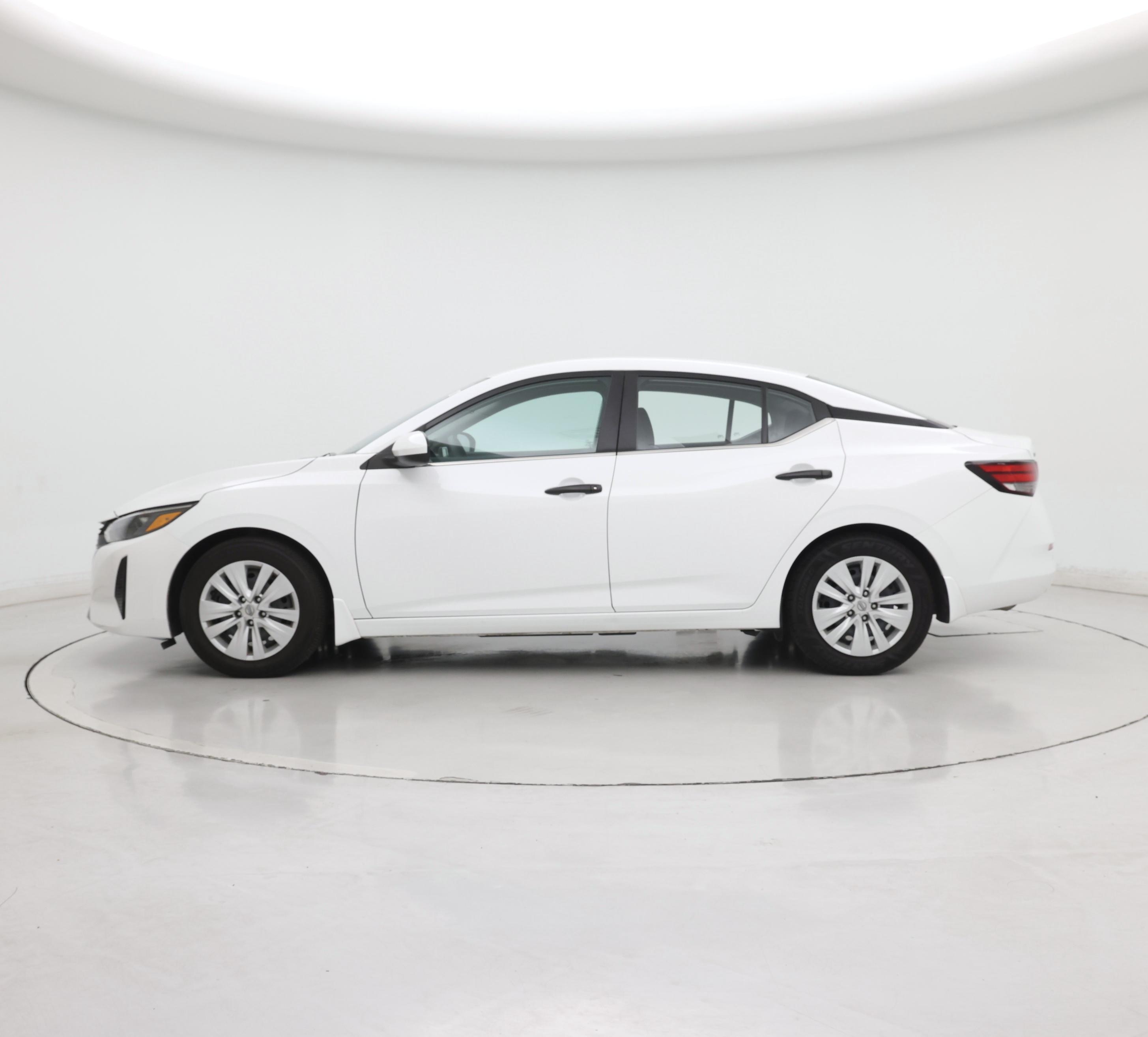 Thumbnail: 2024 Nissan Sentra - 3