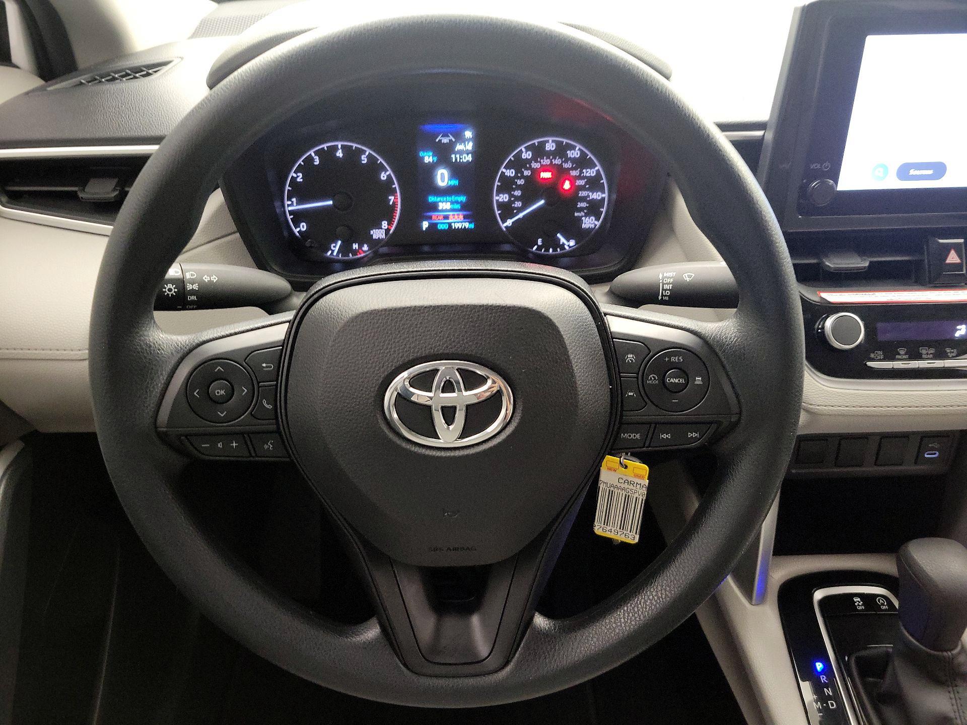 Thumbnail: 2023 Toyota Corolla Cross - 10
