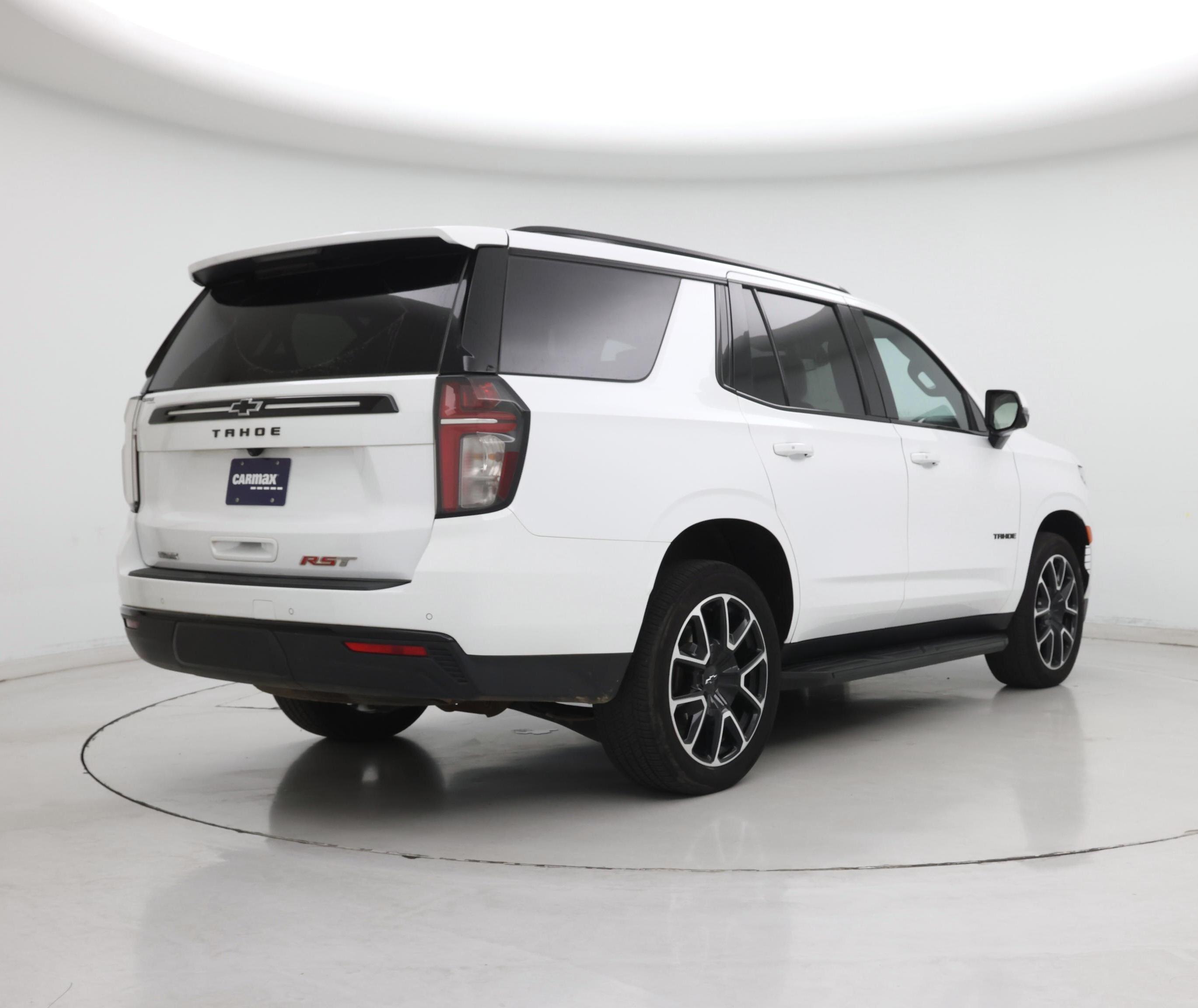 Thumbnail: 2024 Chevrolet Tahoe - 8