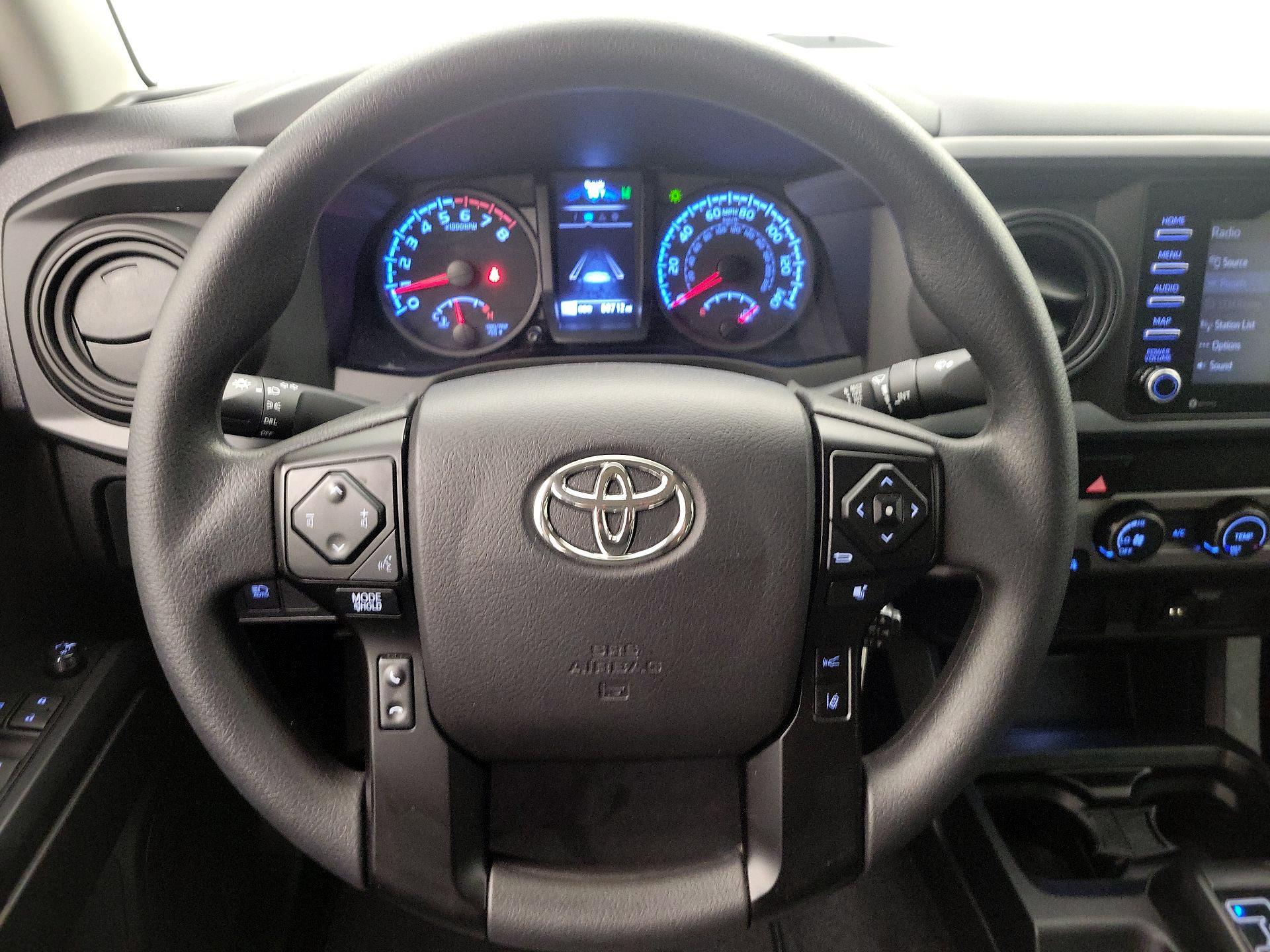 Thumbnail: 2021 Toyota Tacoma - 10