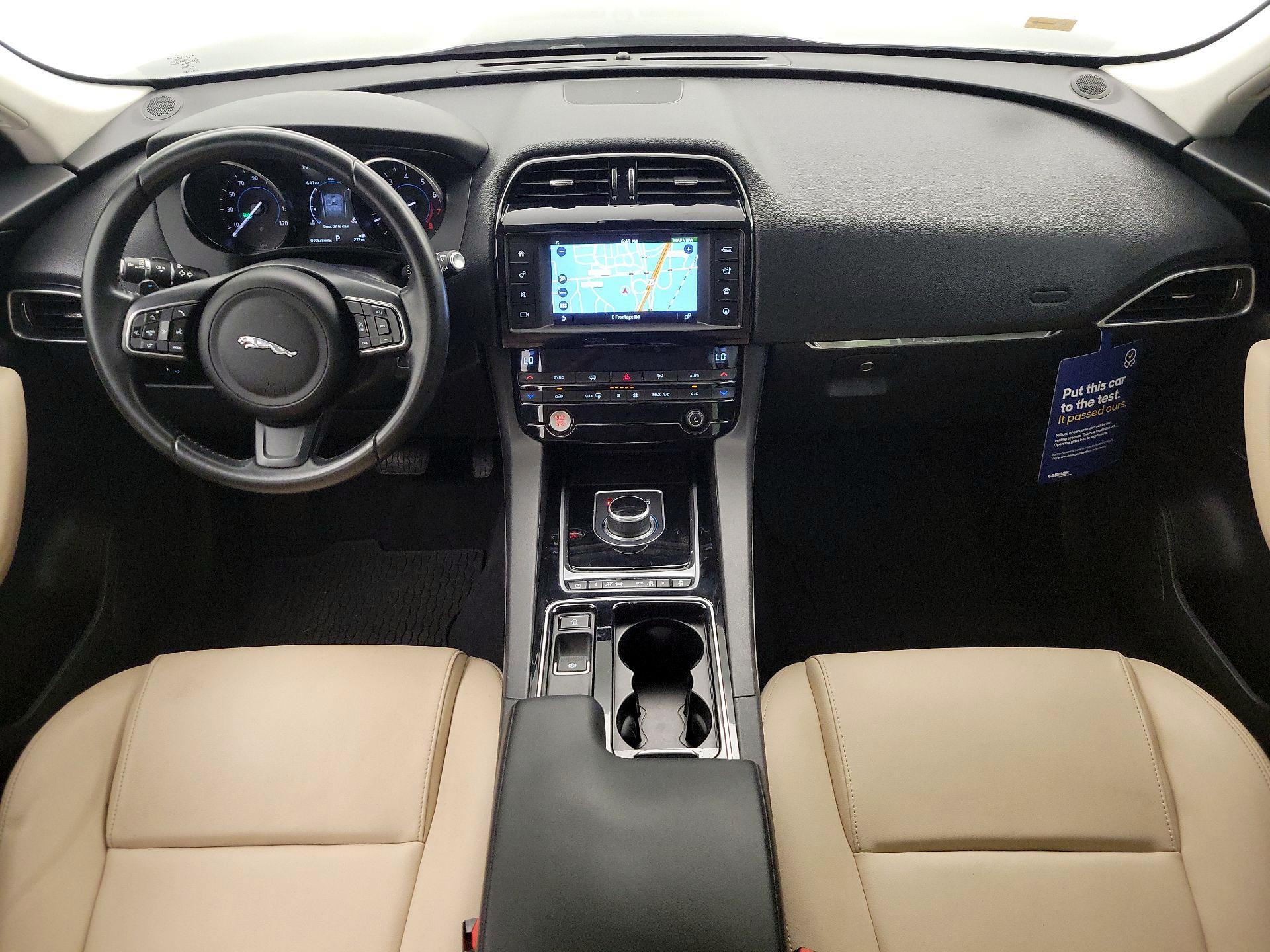 Thumbnail: 2018 Jaguar F-Pace - 9