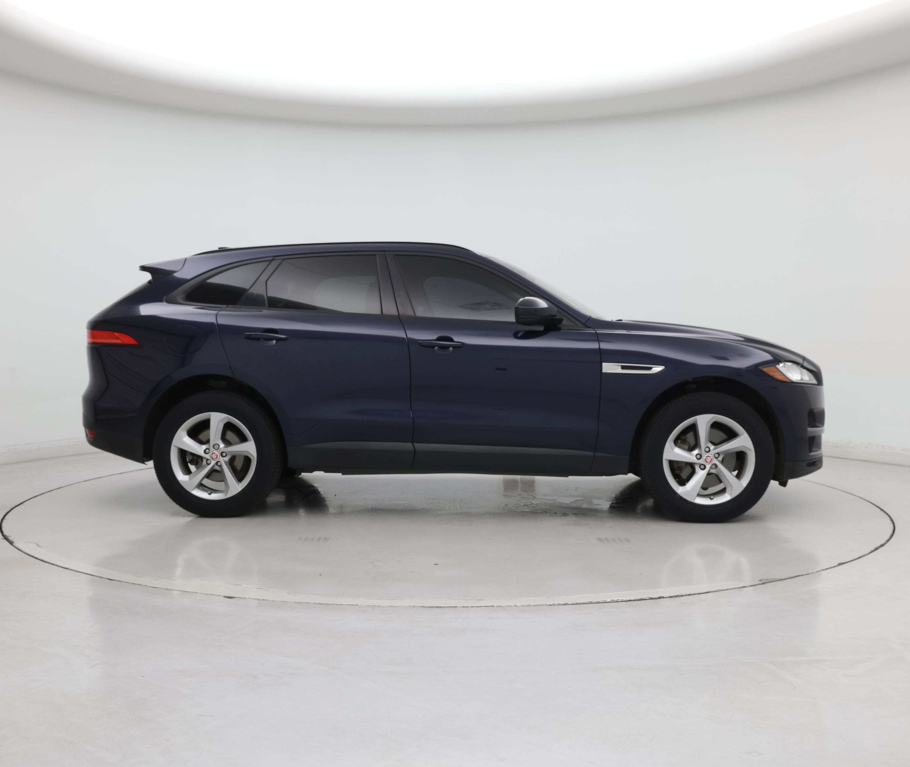 Thumbnail: 2018 Jaguar F-Pace - 7