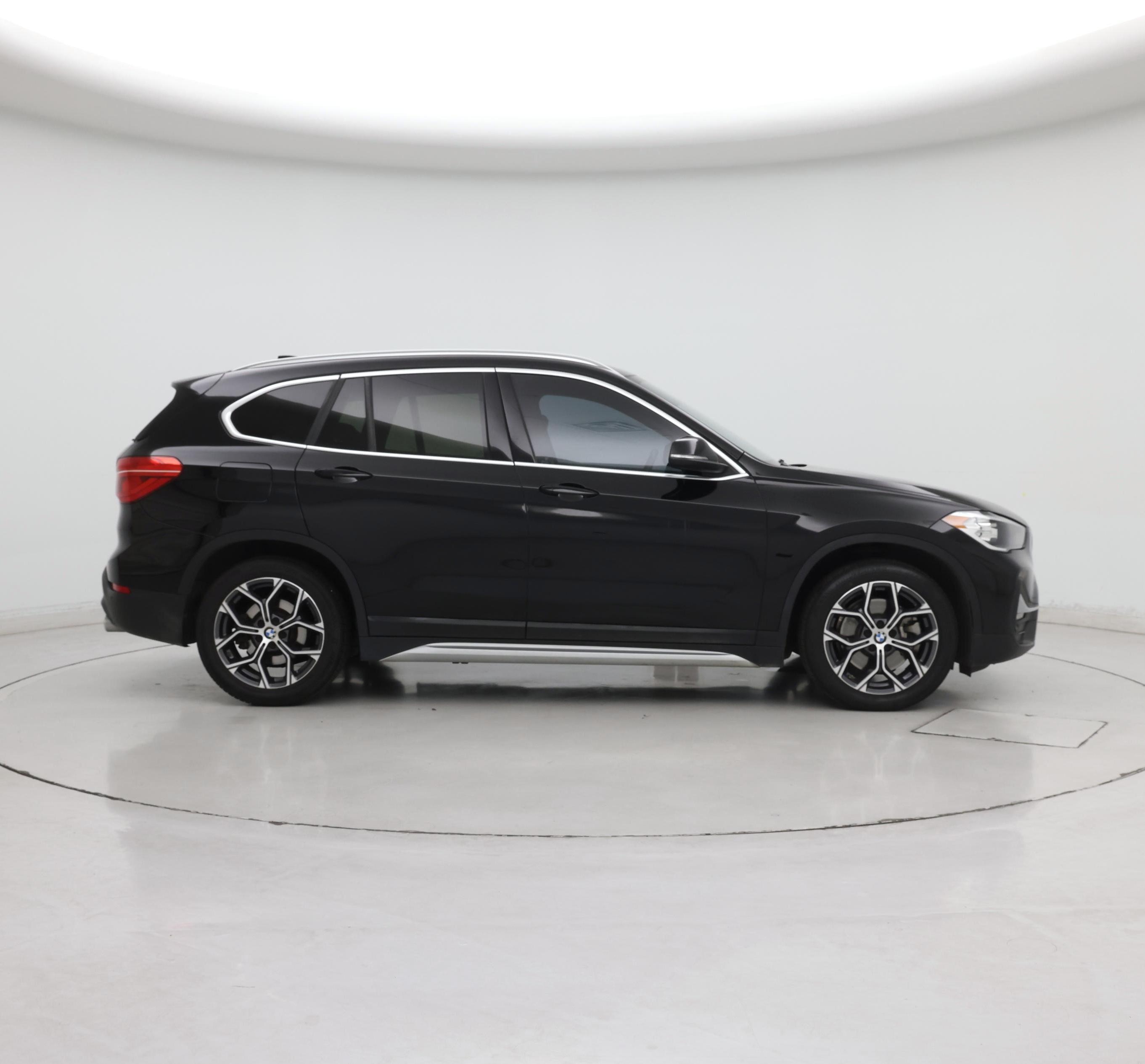 Thumbnail: 2020 BMW X1 - 7