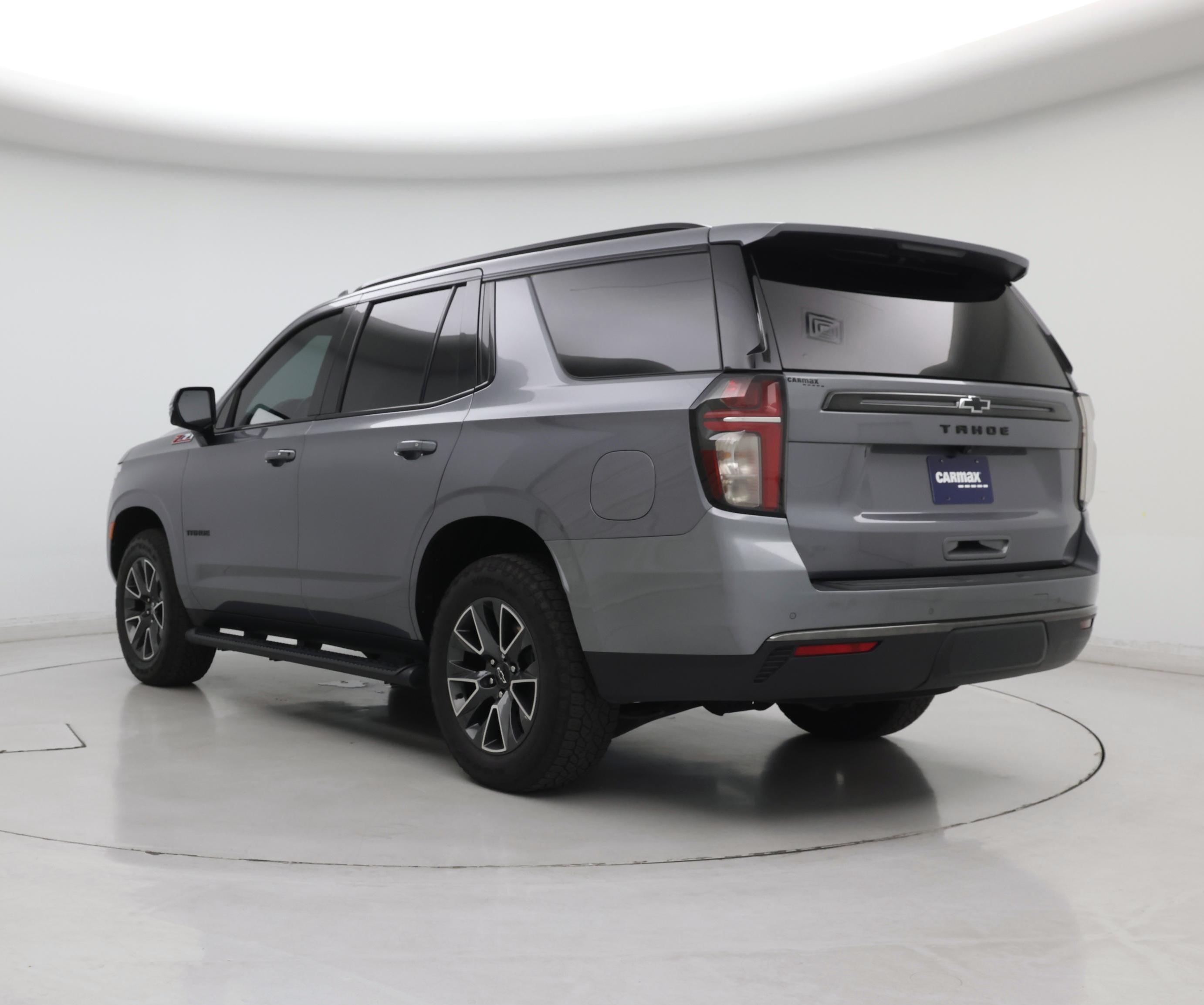 Thumbnail: 2022 Chevrolet Tahoe - 2