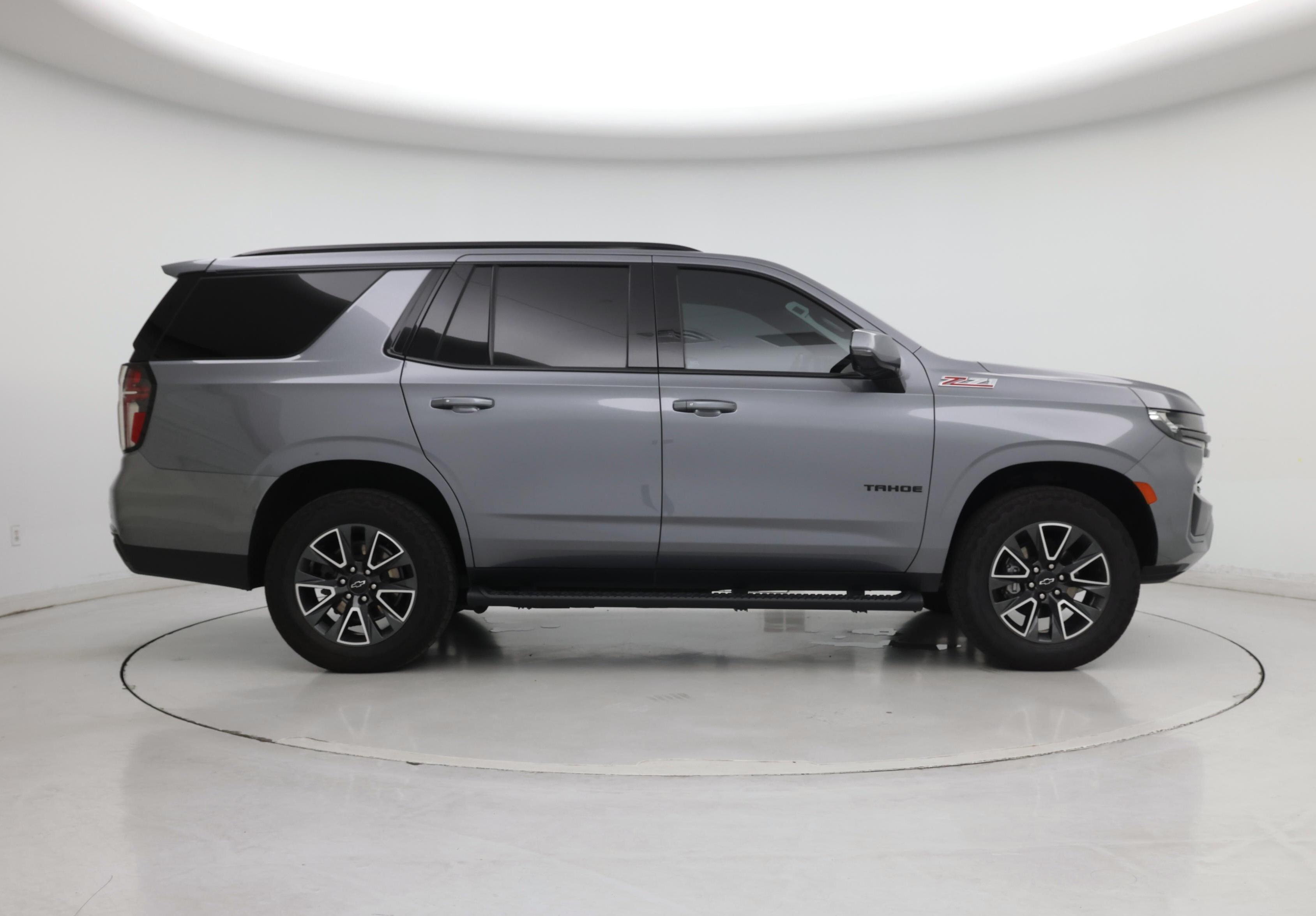 Thumbnail: 2022 Chevrolet Tahoe - 7