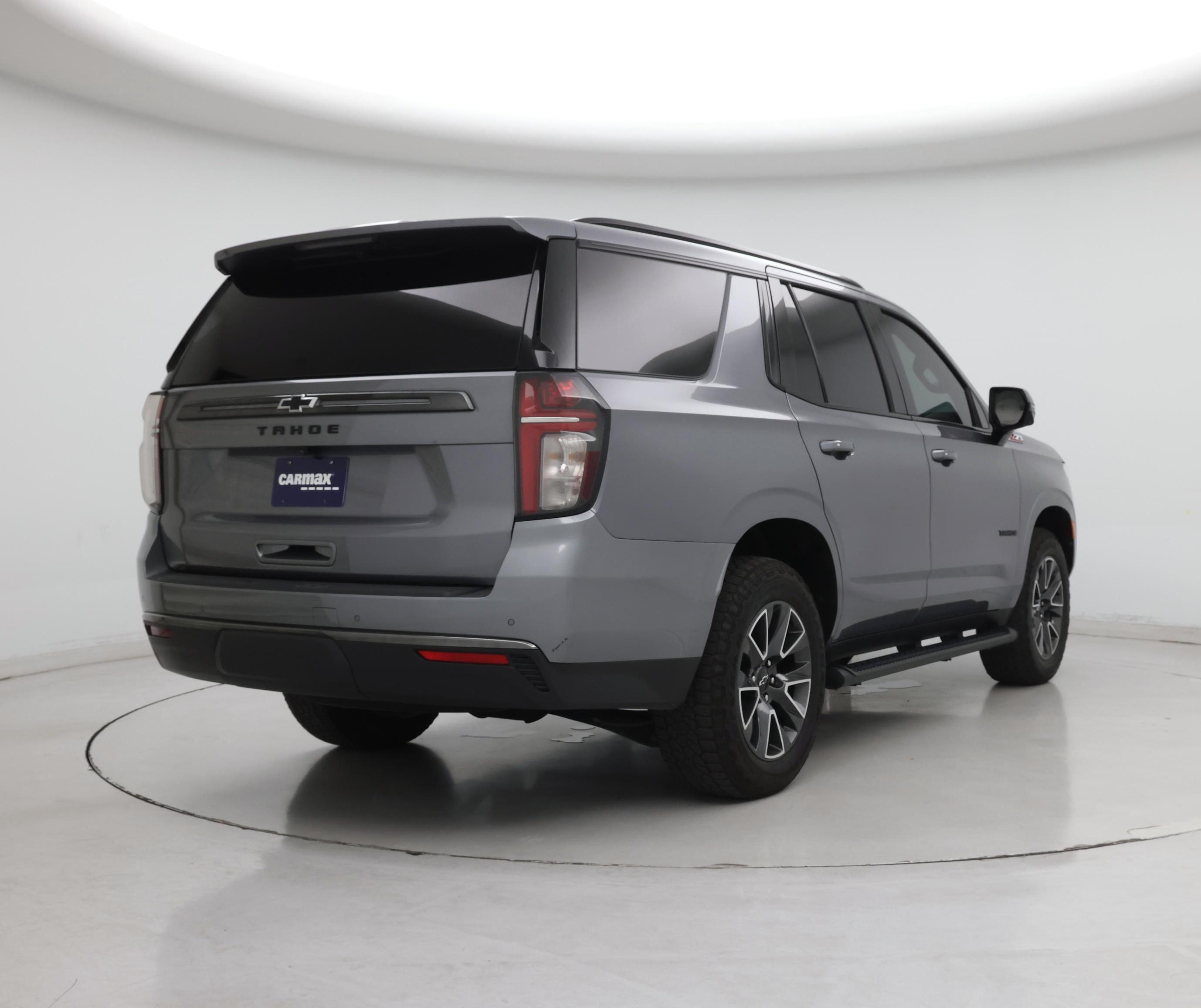 Thumbnail: 2022 Chevrolet Tahoe - 8