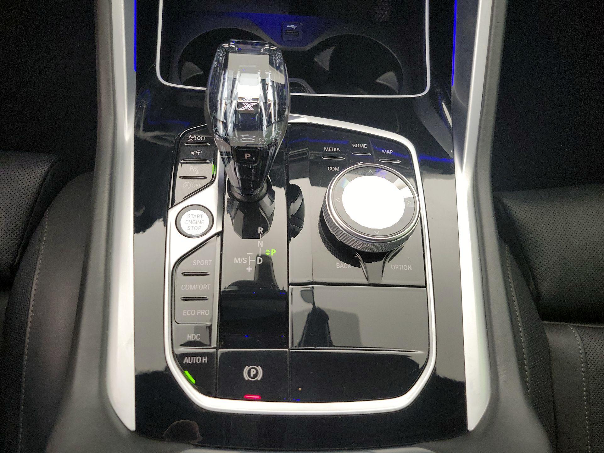 Thumbnail: 2022 BMW X6 - 18