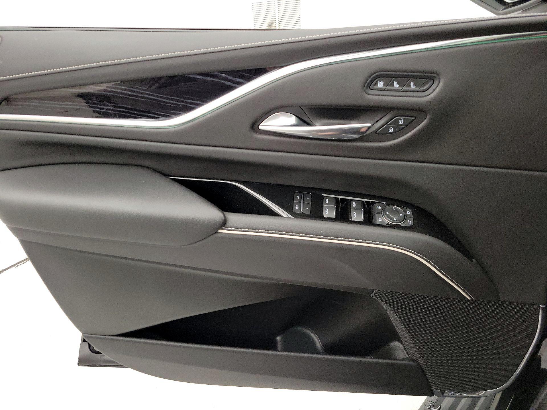 Thumbnail: 2021 Cadillac Escalade - 12