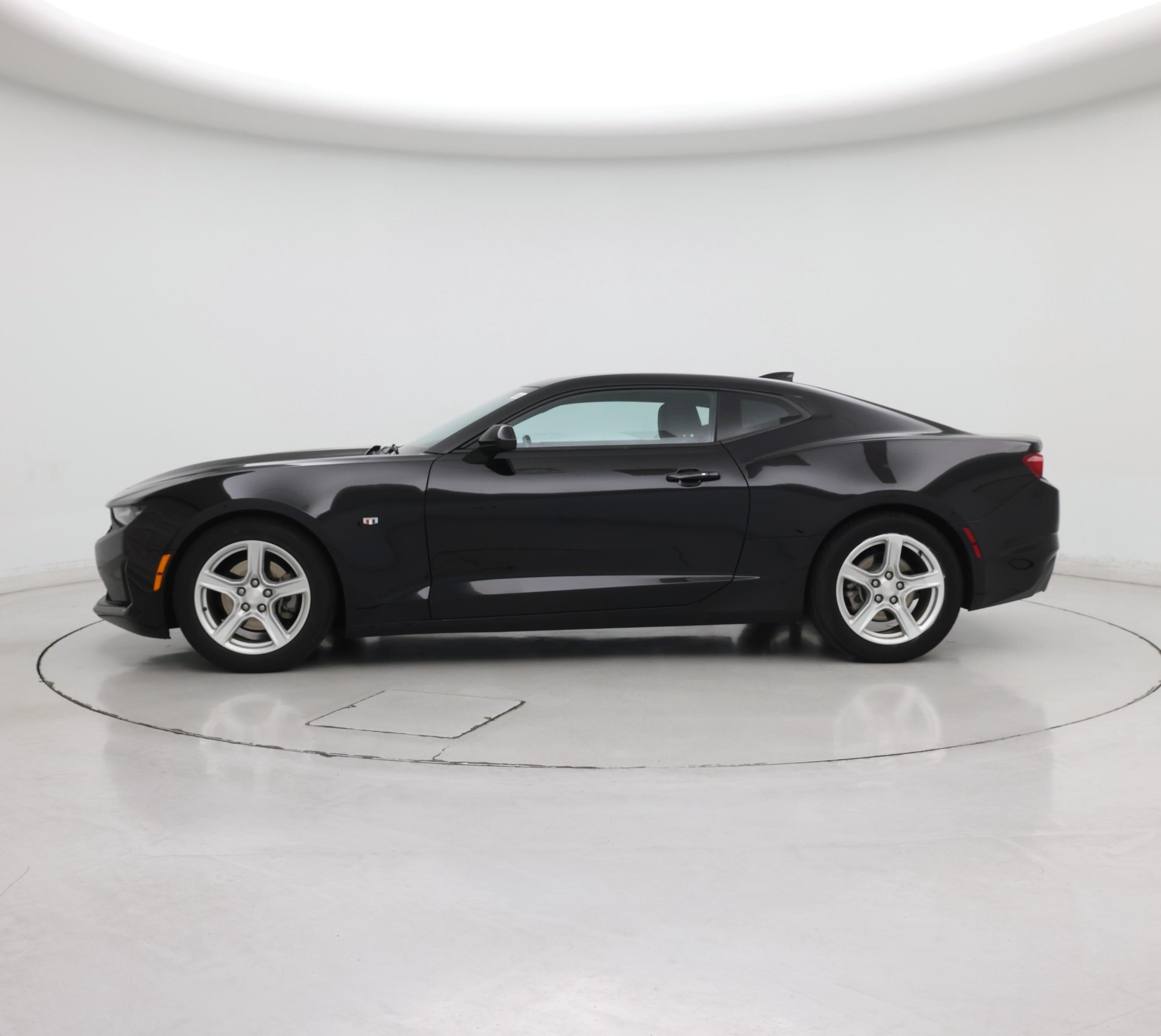 Thumbnail: 2020 Chevrolet Camaro - 3