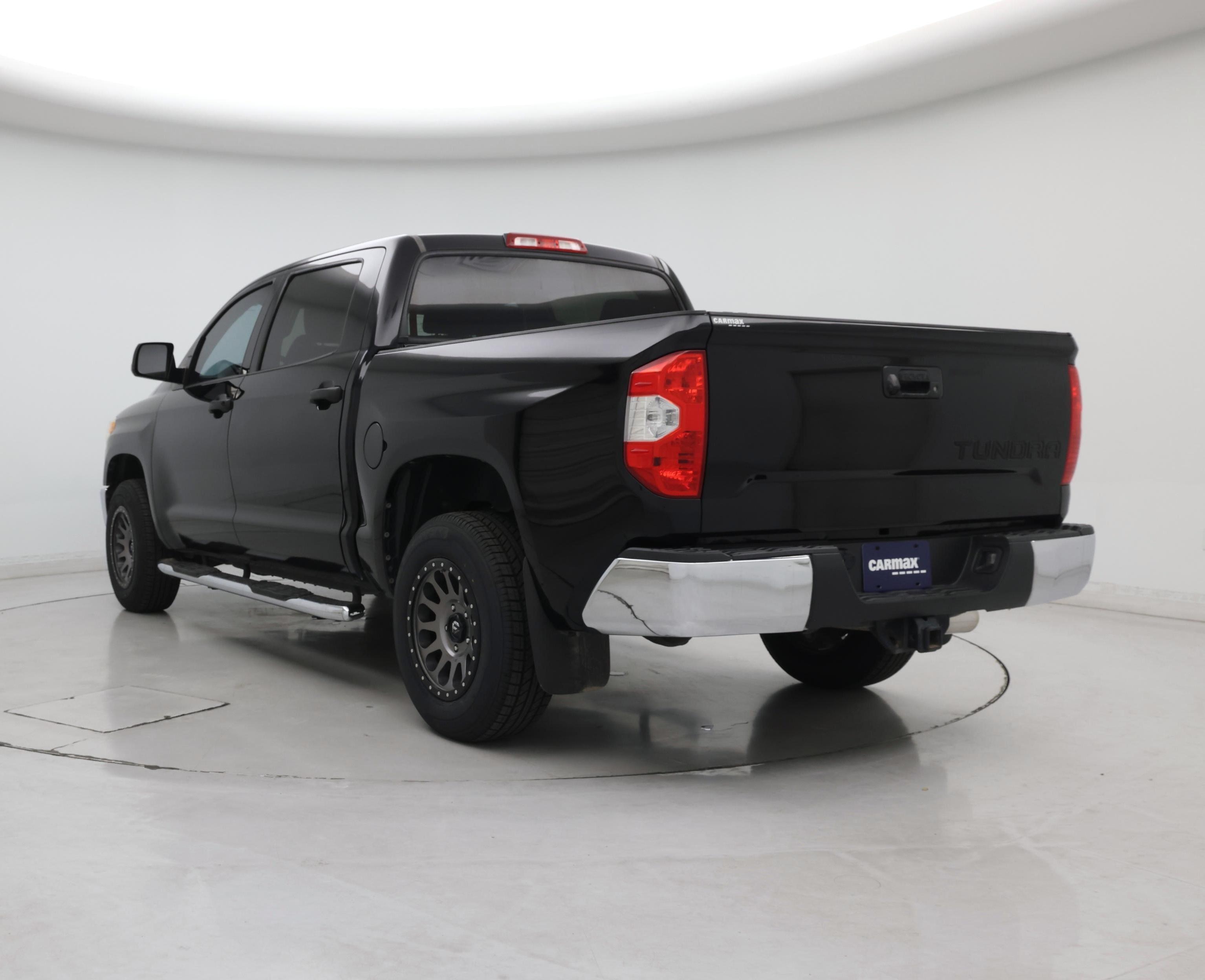 Thumbnail: 2016 Toyota Tundra - 2