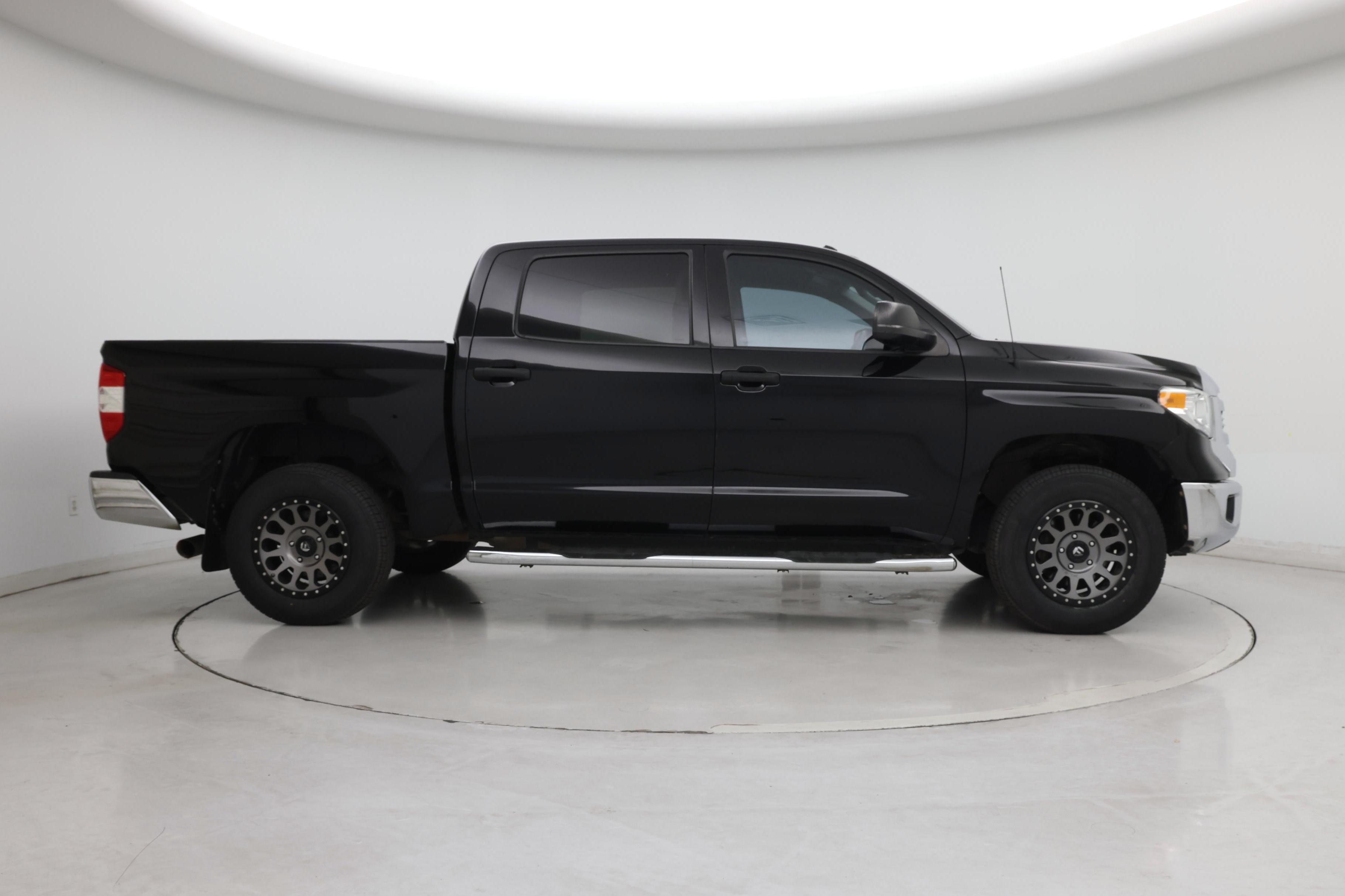 Thumbnail: 2016 Toyota Tundra - 7