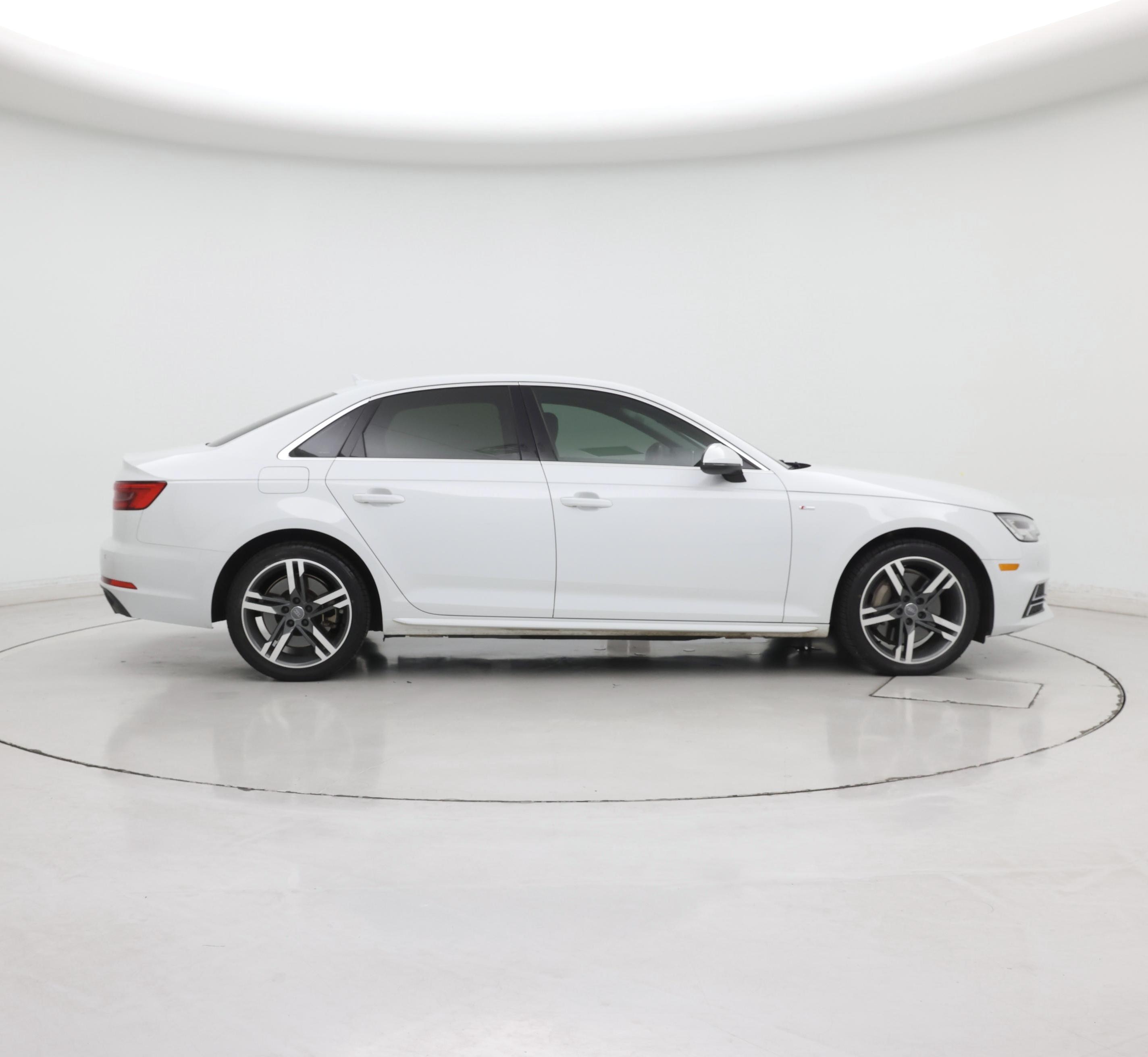 Thumbnail: 2017 Audi A4 - 7
