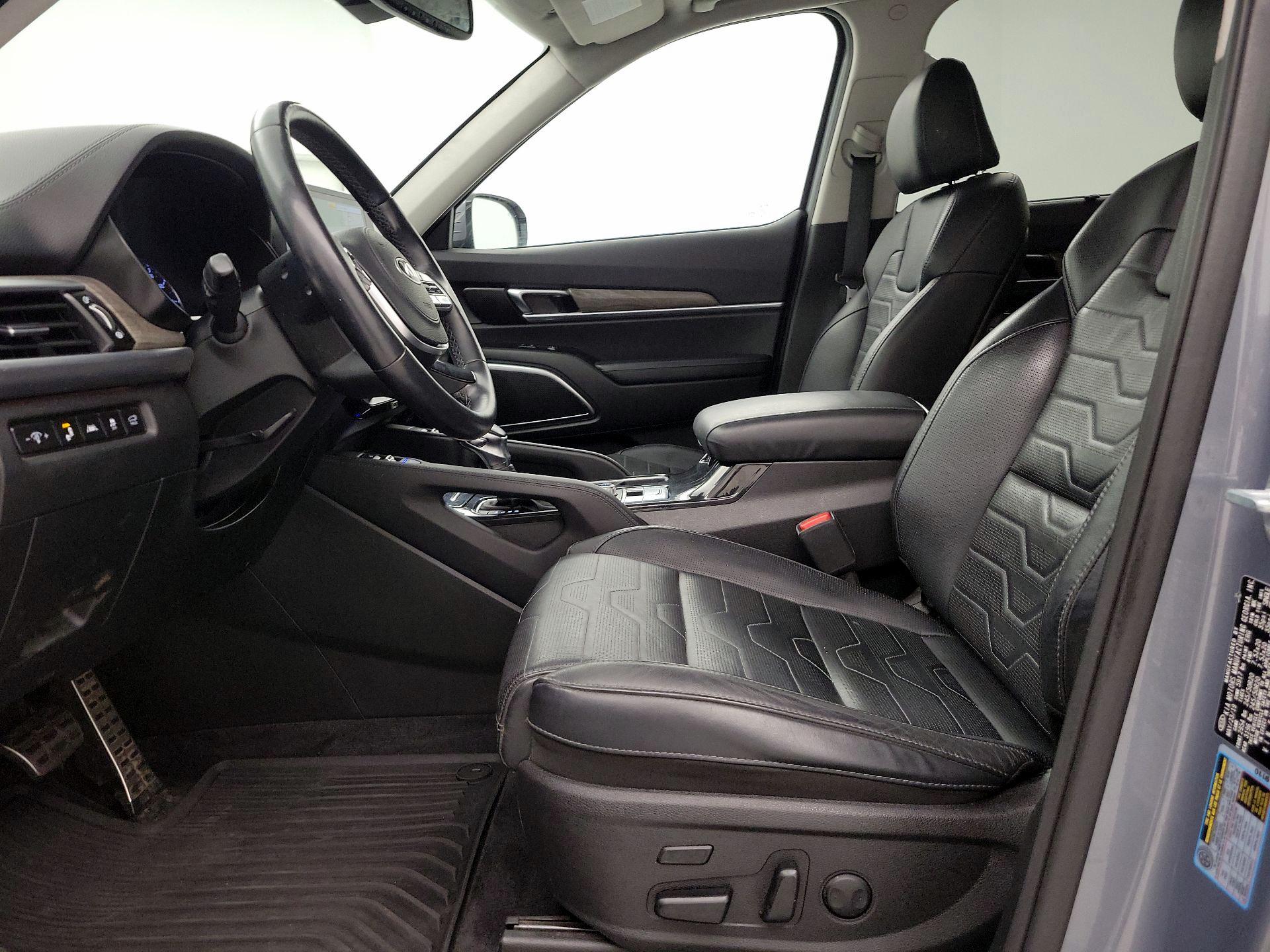 Thumbnail: 2020 Kia Telluride - 11