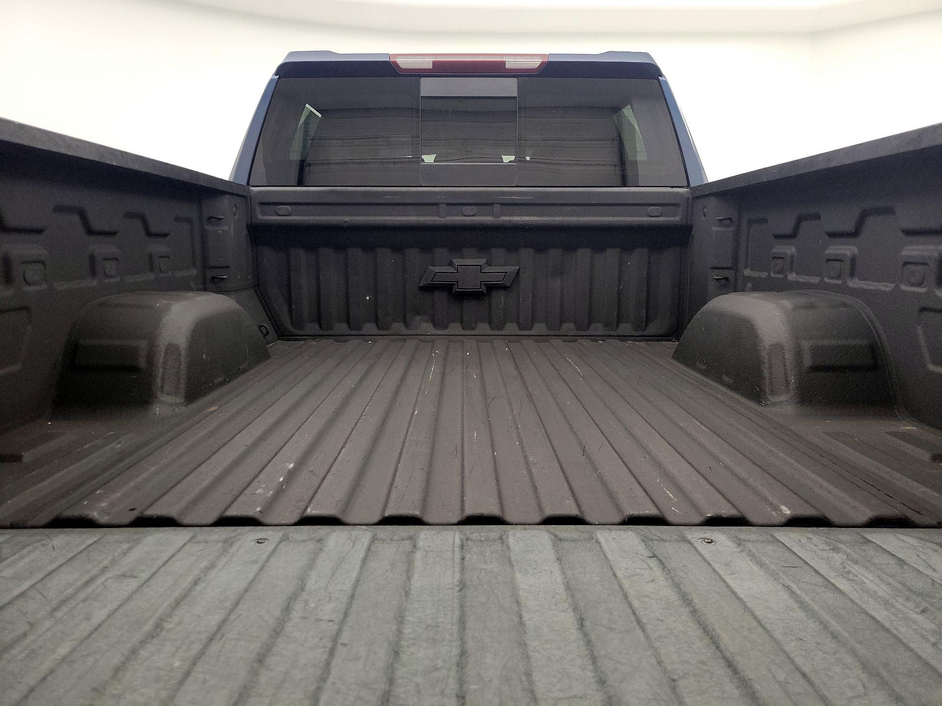 Thumbnail: 2019 Chevrolet Silverado 1500 - 20